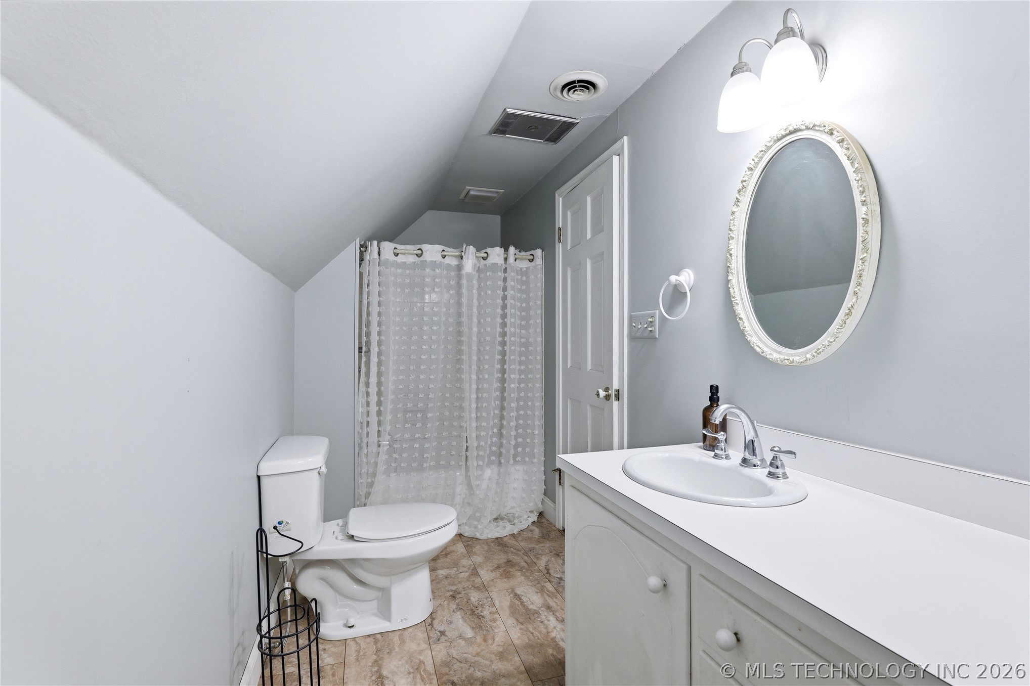 108 S Bettes Avenue Wagoner OK 74467