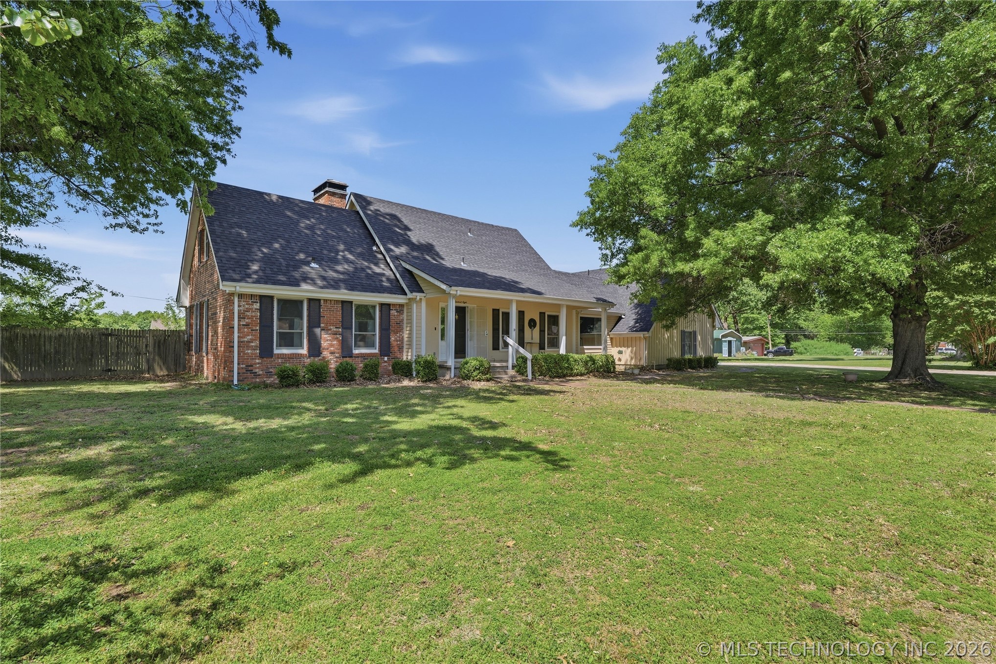 108 S Bettes Avenue Wagoner OK 74467