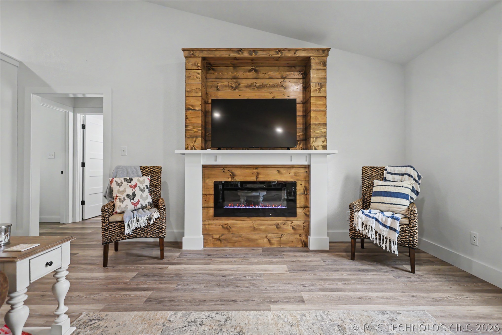 20471 W Chicken Creek Road Cookson OK 74427