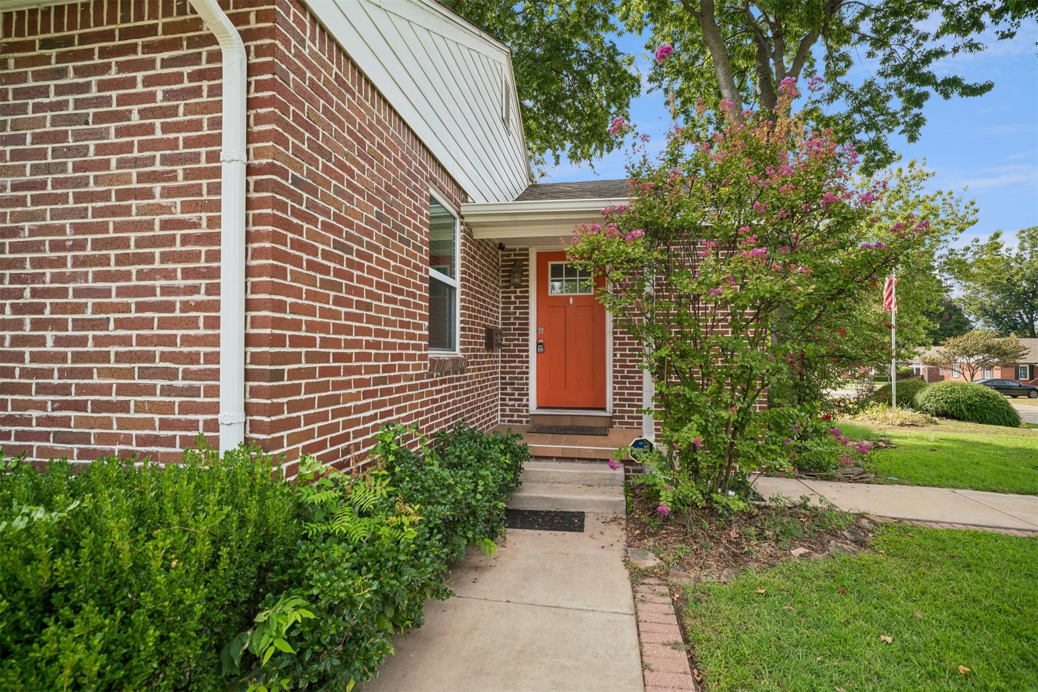 2748 E 4th Street Tulsa OK 74104