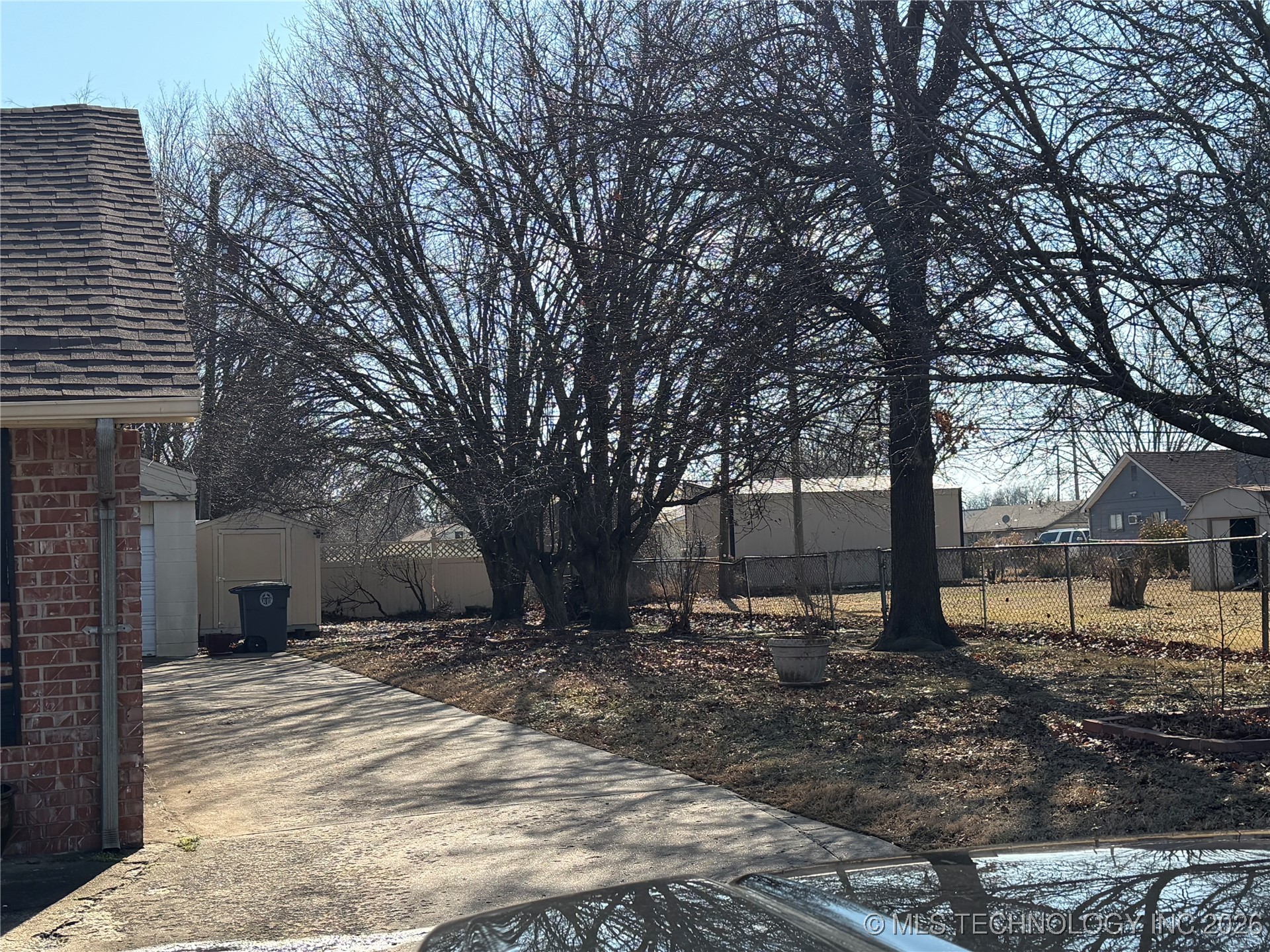 304 E Woodrow Place Tulsa OK 74106