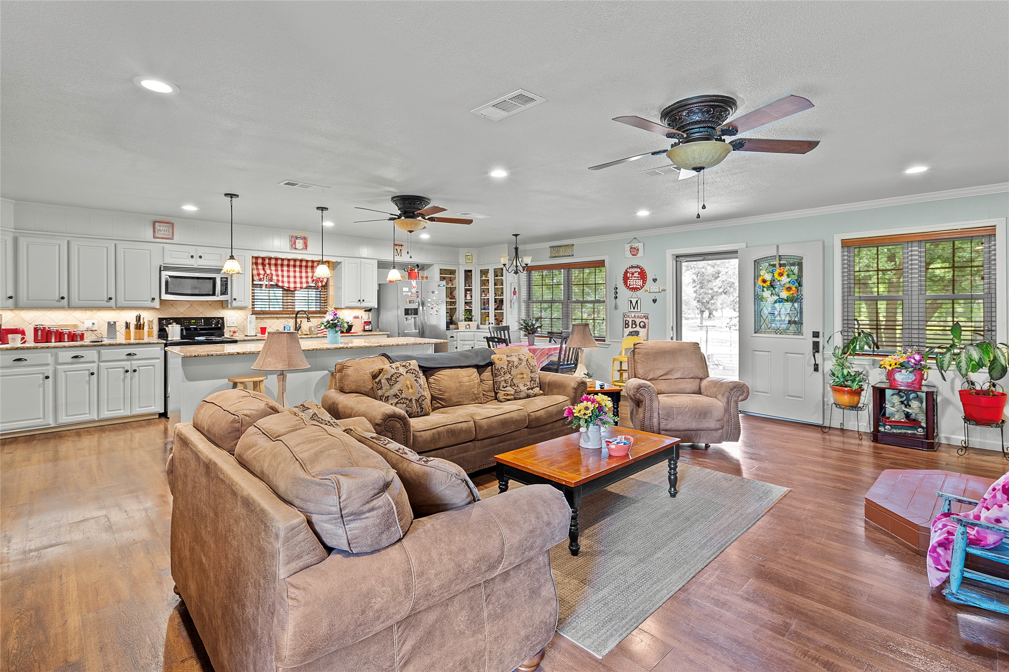 1307 Chickasaw Road Calera OK 74730