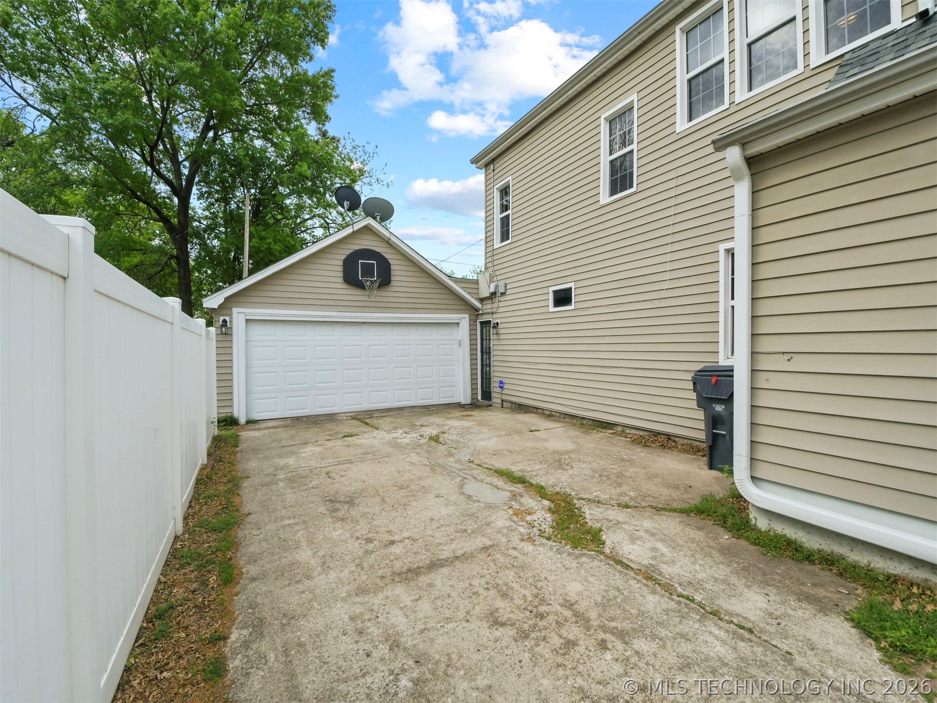 1316 Stanley SW Ardmore OK 73401