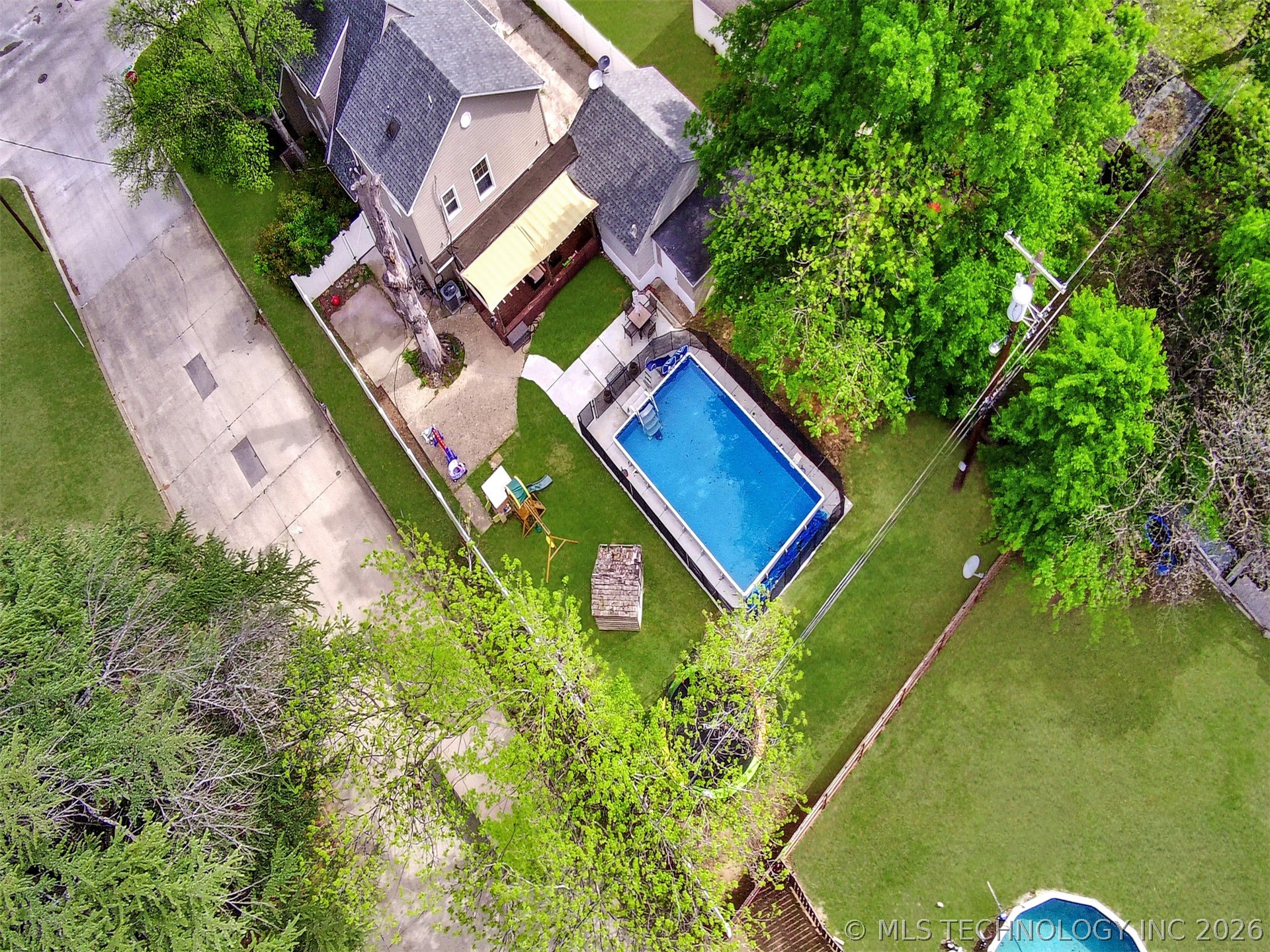 1316 Stanley SW Ardmore OK 73401