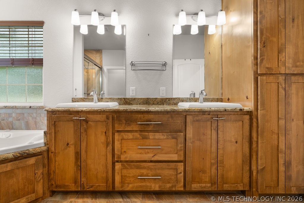 11703 Hidden Oak Circle Kingston OK 73439