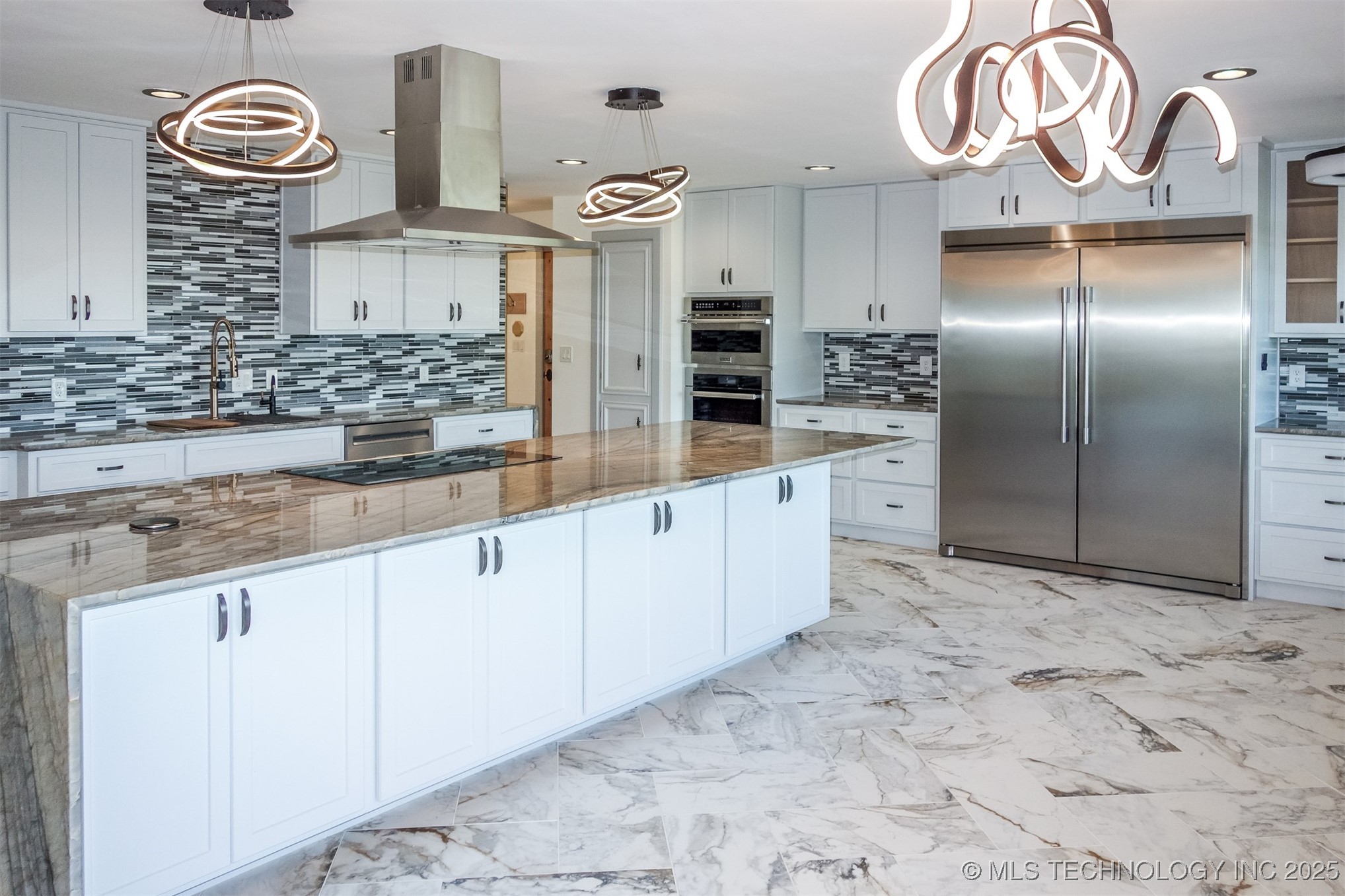 6642 E 60th Place Tulsa OK 74145