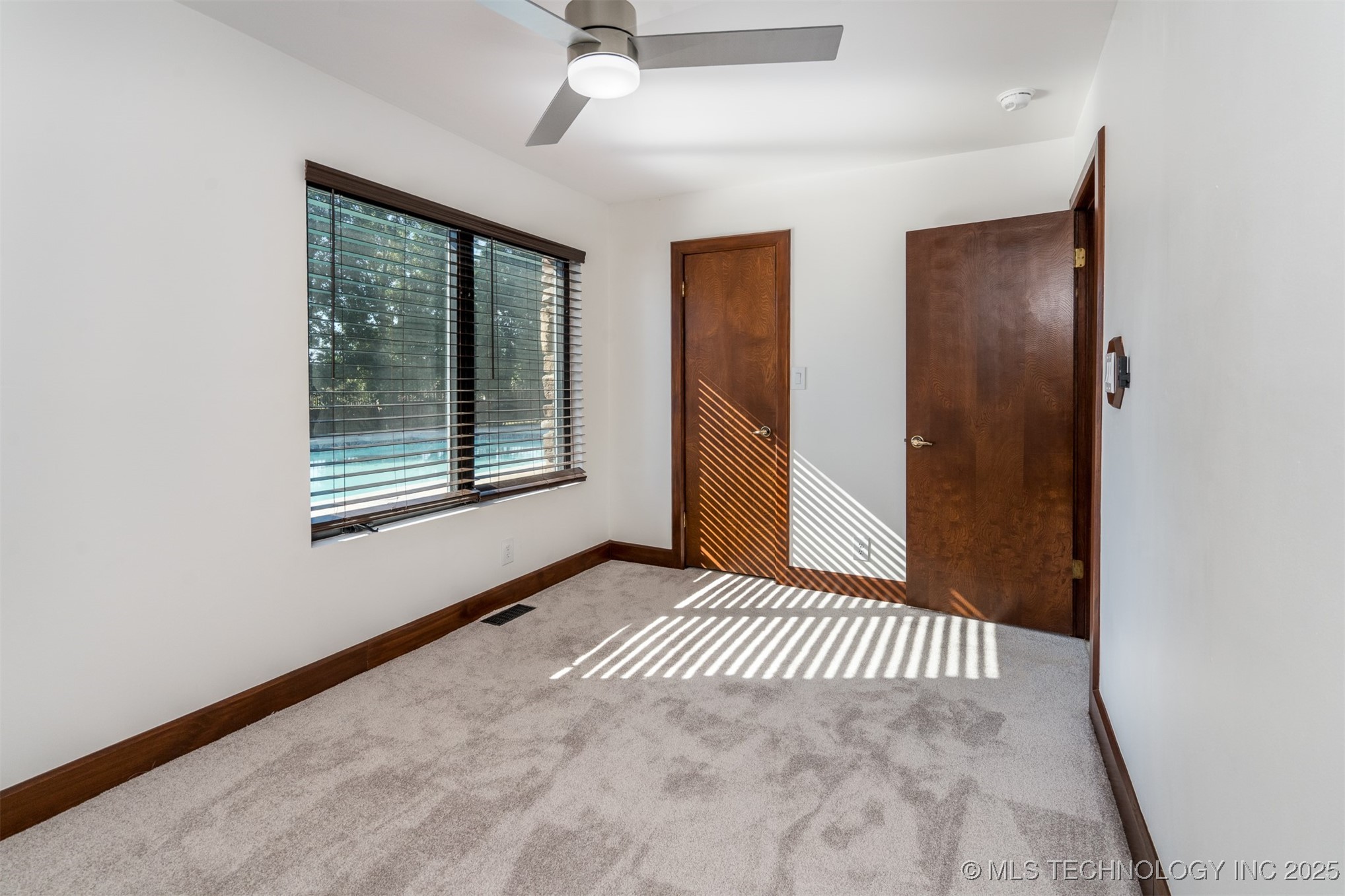 6642 E 60th Place Tulsa OK 74145