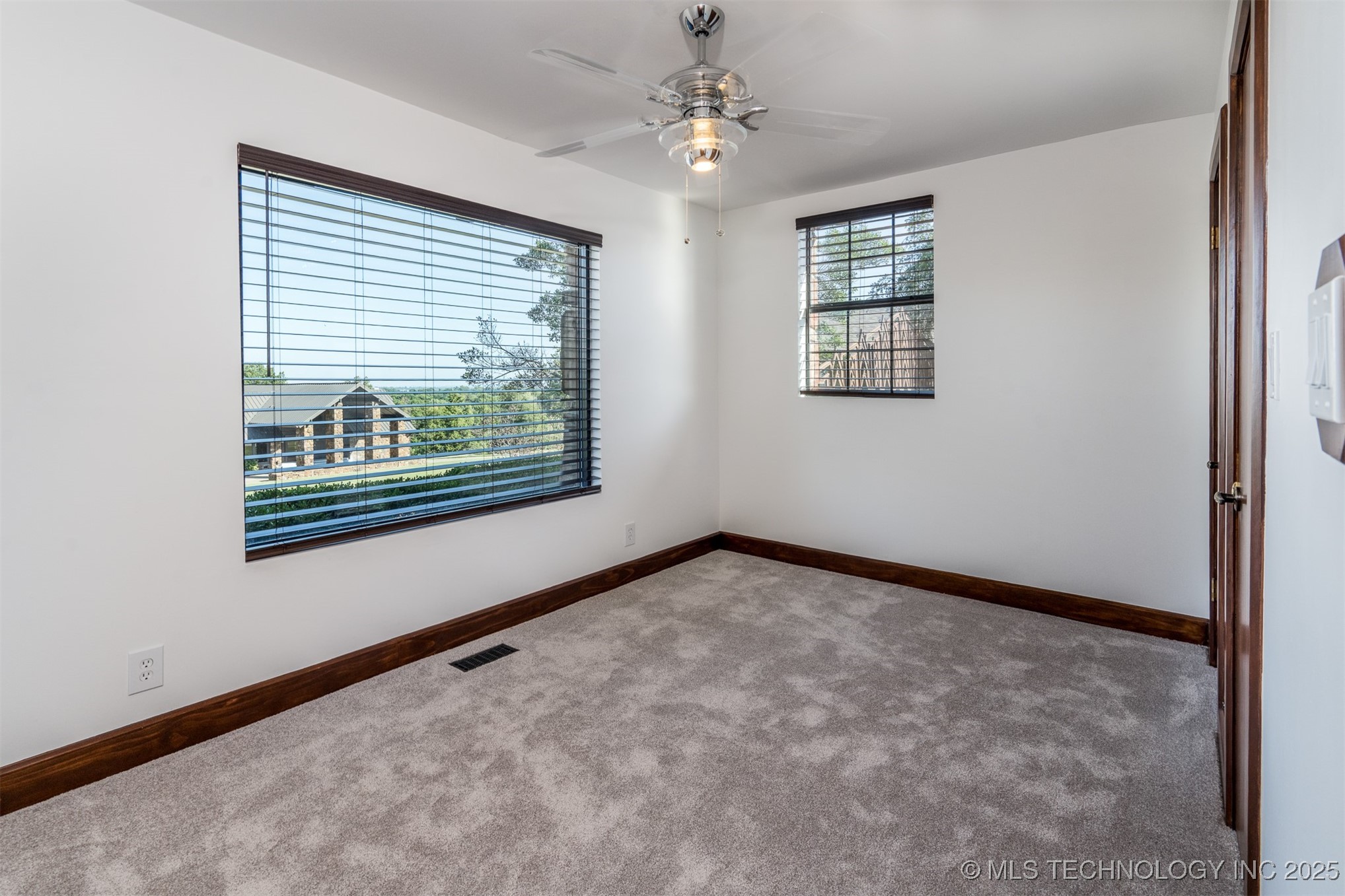 6642 E 60th Place Tulsa OK 74145