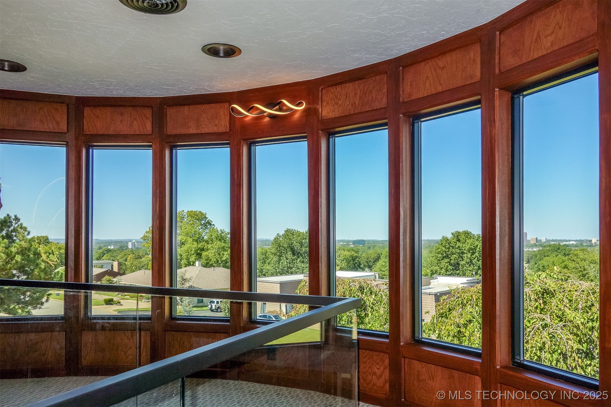 6642 E 60th Place Tulsa OK 74145