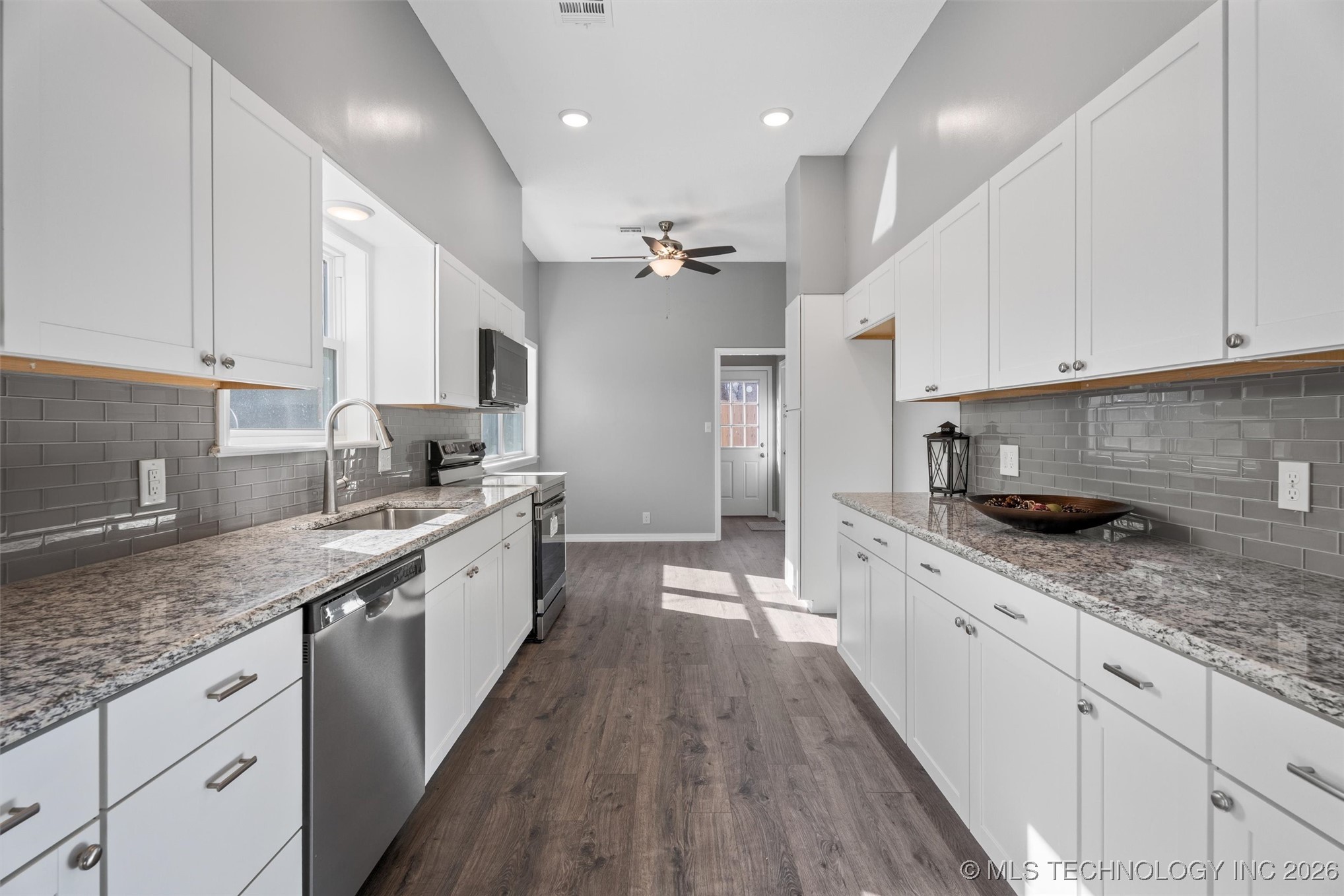 426 W 6th Street Dewey OK 74029