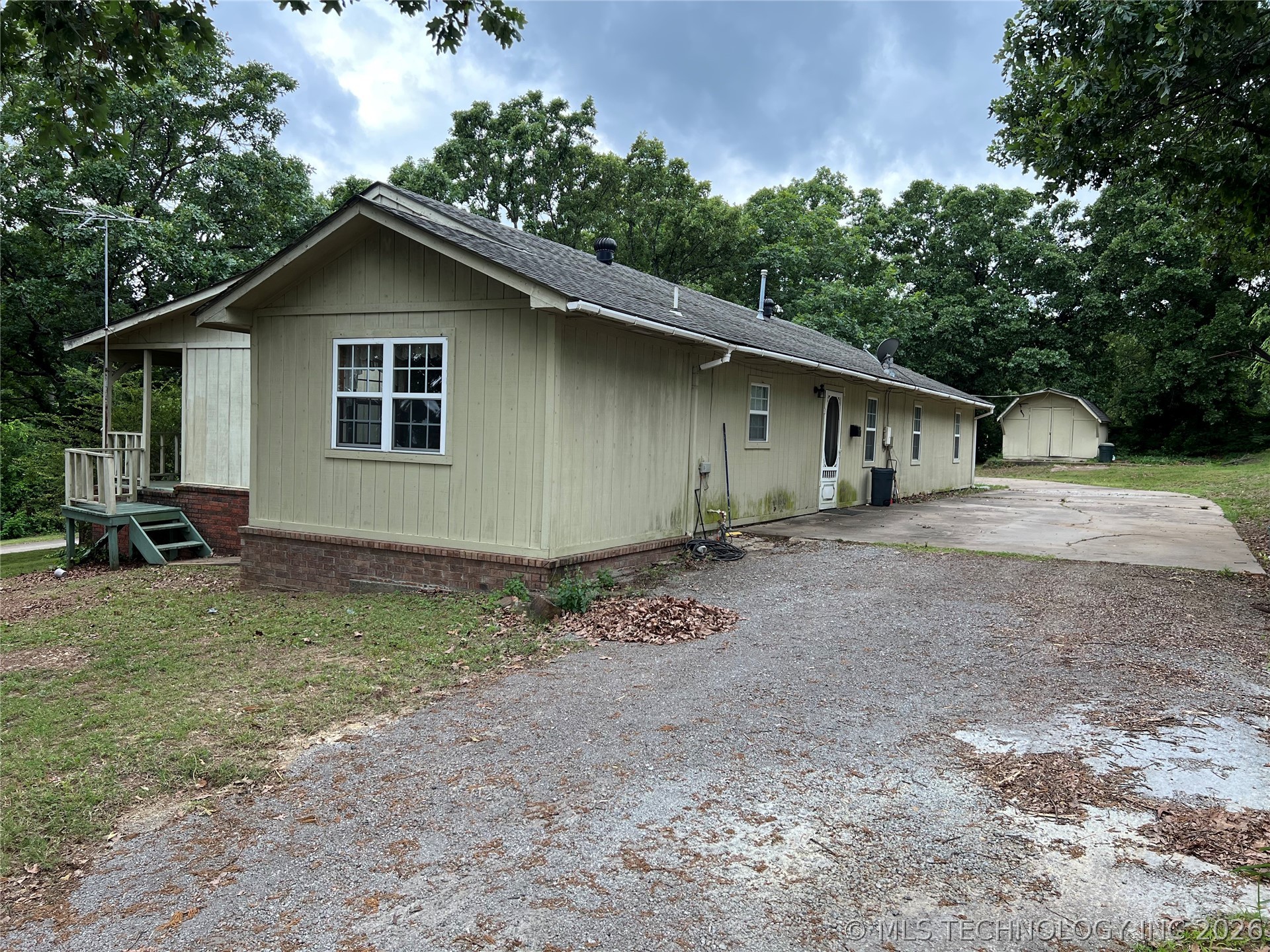 477067 E 1094 Road Roland OK 74954