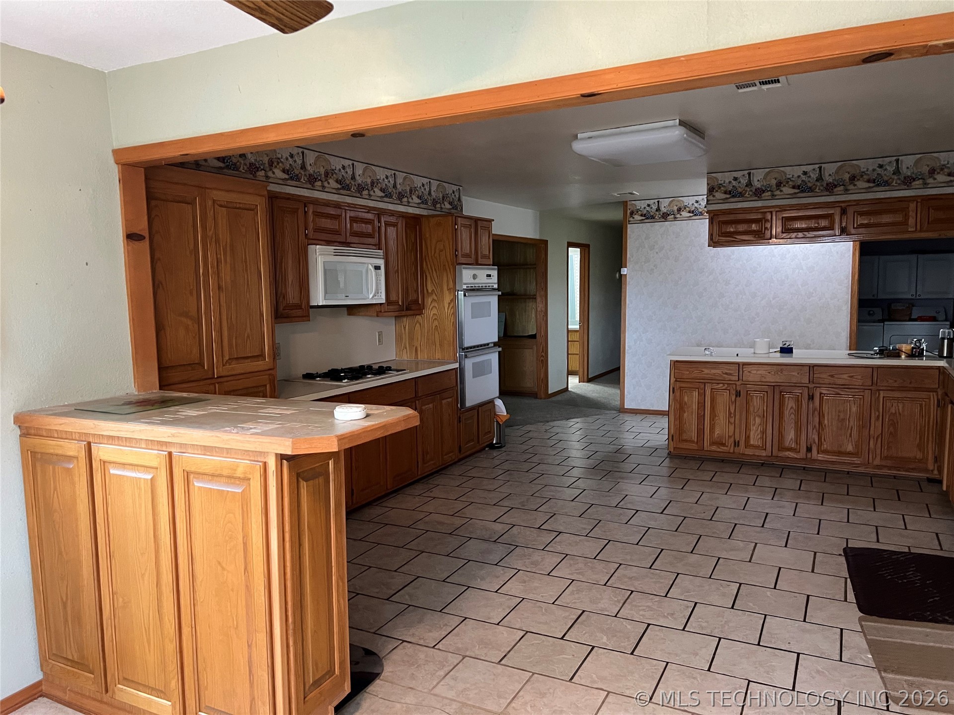 477067 E 1094 Road Roland OK 74954