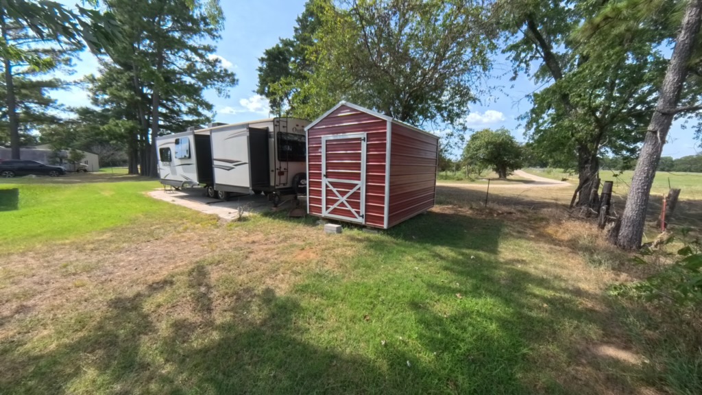 174 Hummingbird Circle Colbert OK 74733