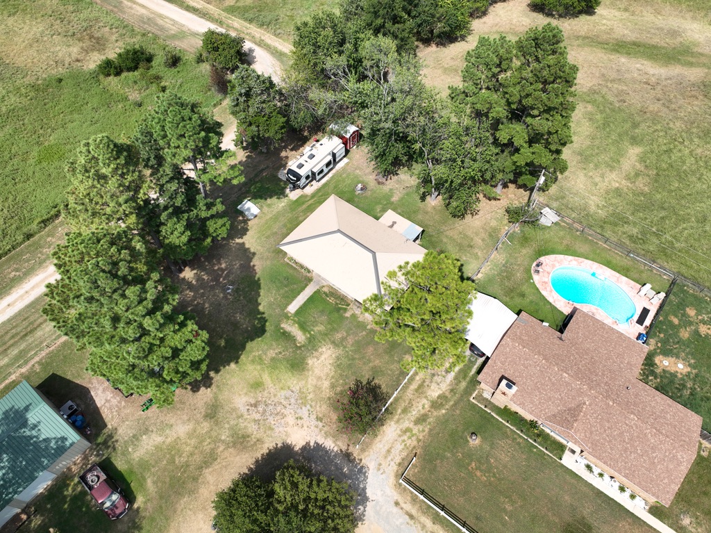 174 Hummingbird Circle Colbert OK 74733