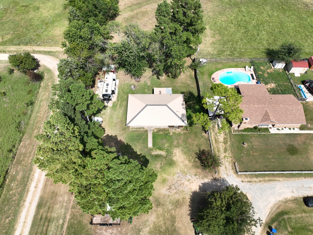 174 Hummingbird Circle Colbert OK 74733