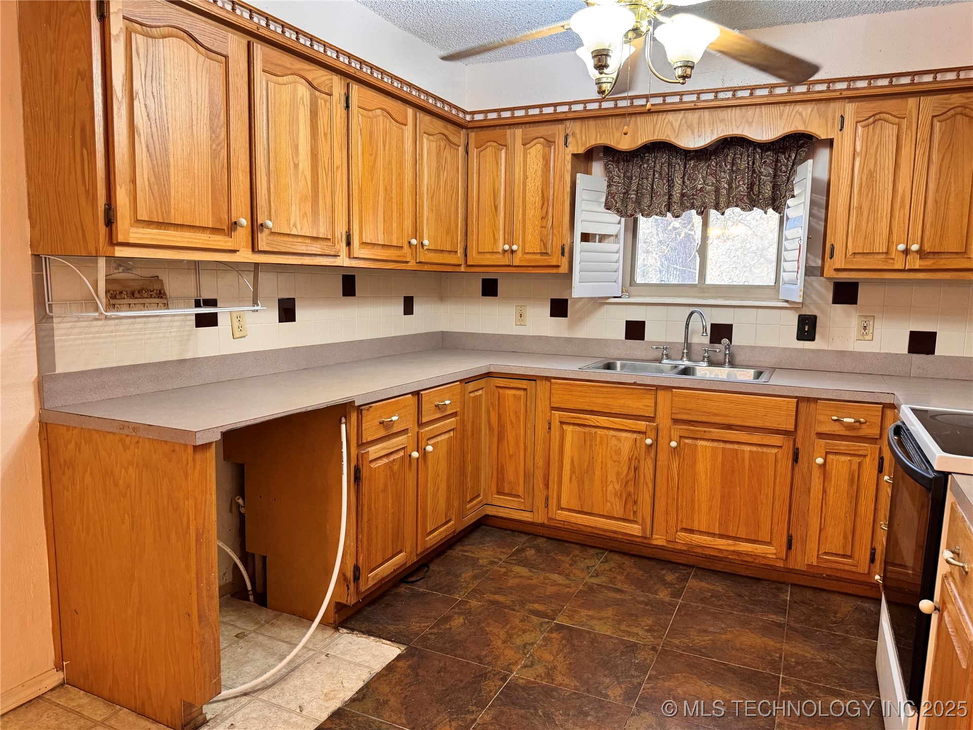 1114 Comet Ardmore OK 73401