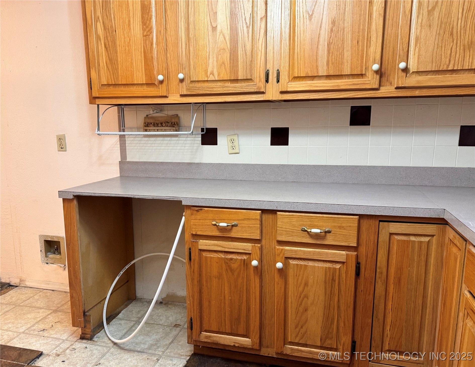 1114 Comet Ardmore OK 73401