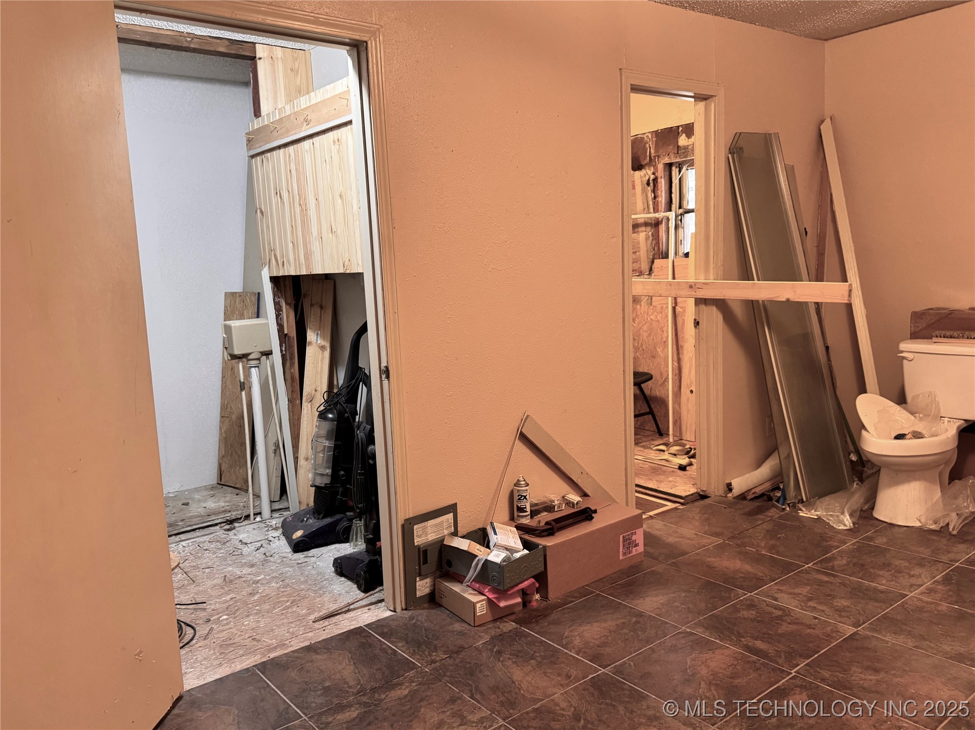 1114 Comet Ardmore OK 73401