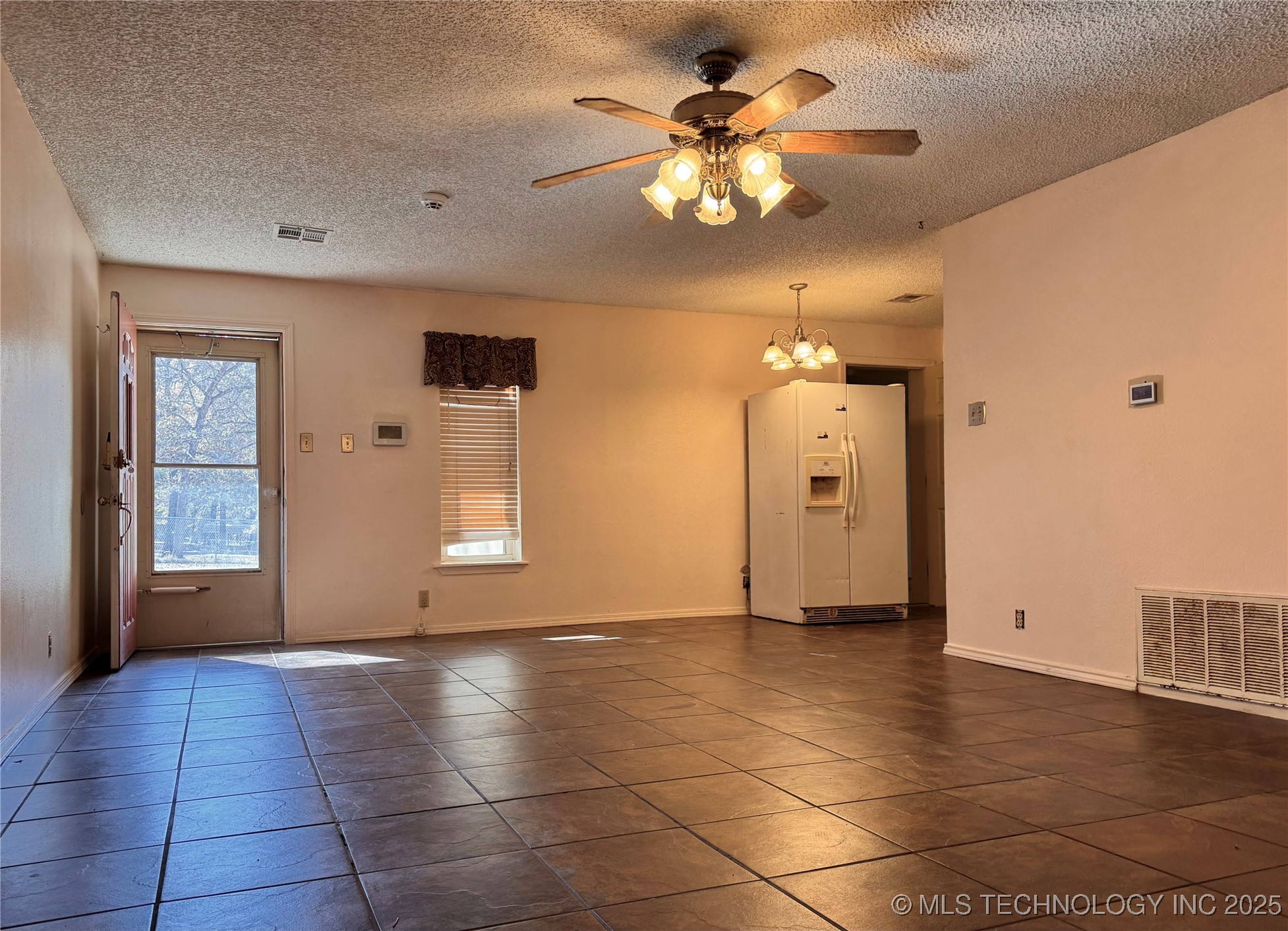 1114 Comet Ardmore OK 73401