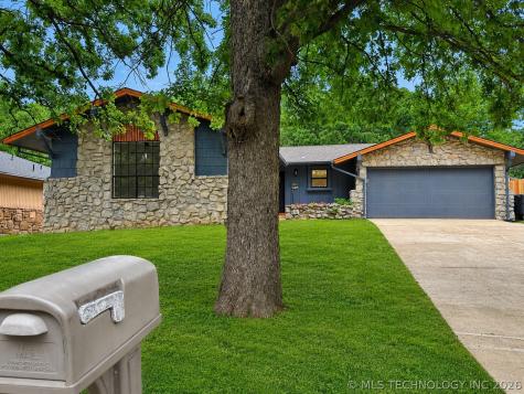 2403 W Newton Place Tulsa OK 74127