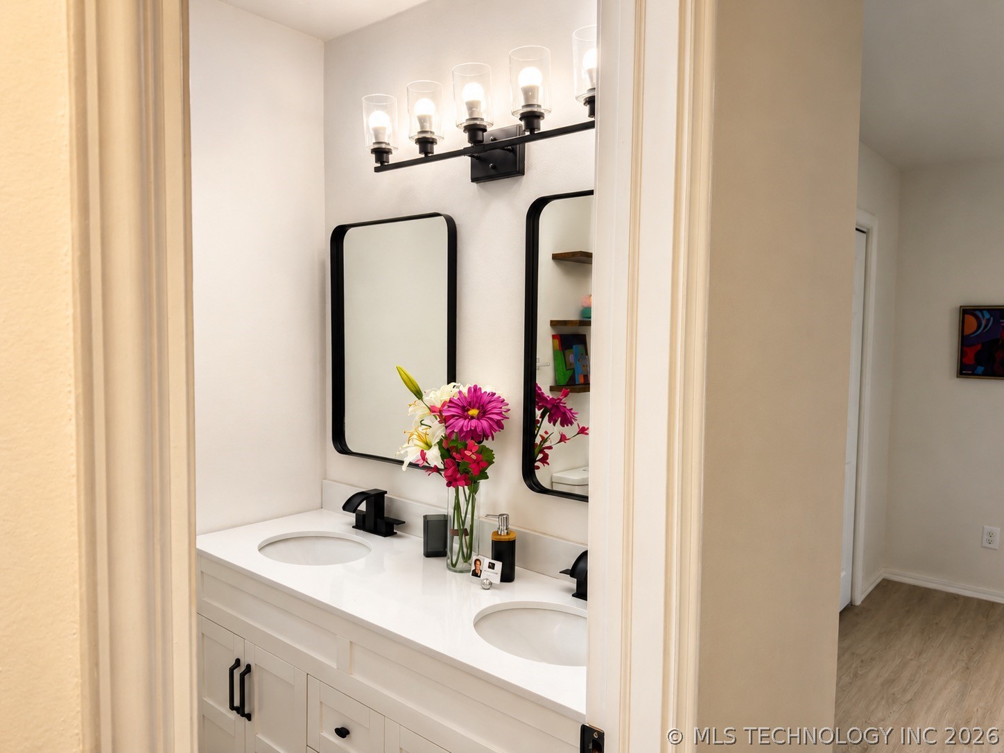 2403 W Newton Place Tulsa OK 74127