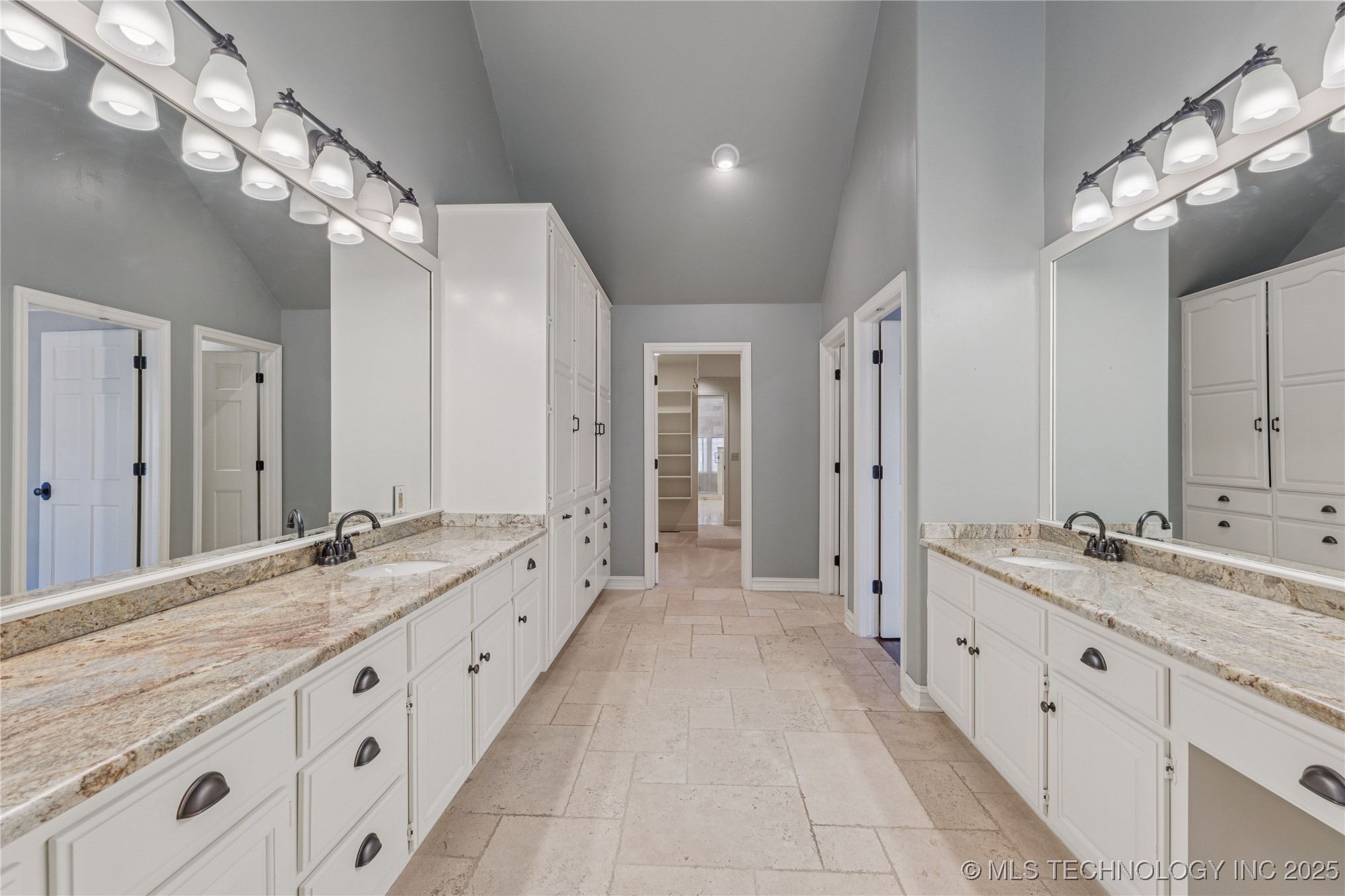 9701 S Richmond Avenue Tulsa OK 74137