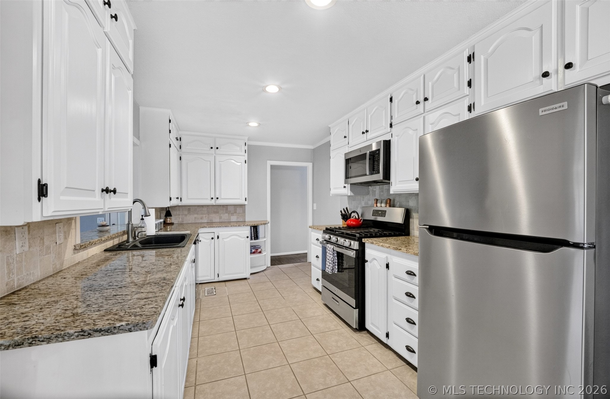 1604 Smysor Drive Bartlesville OK 74006