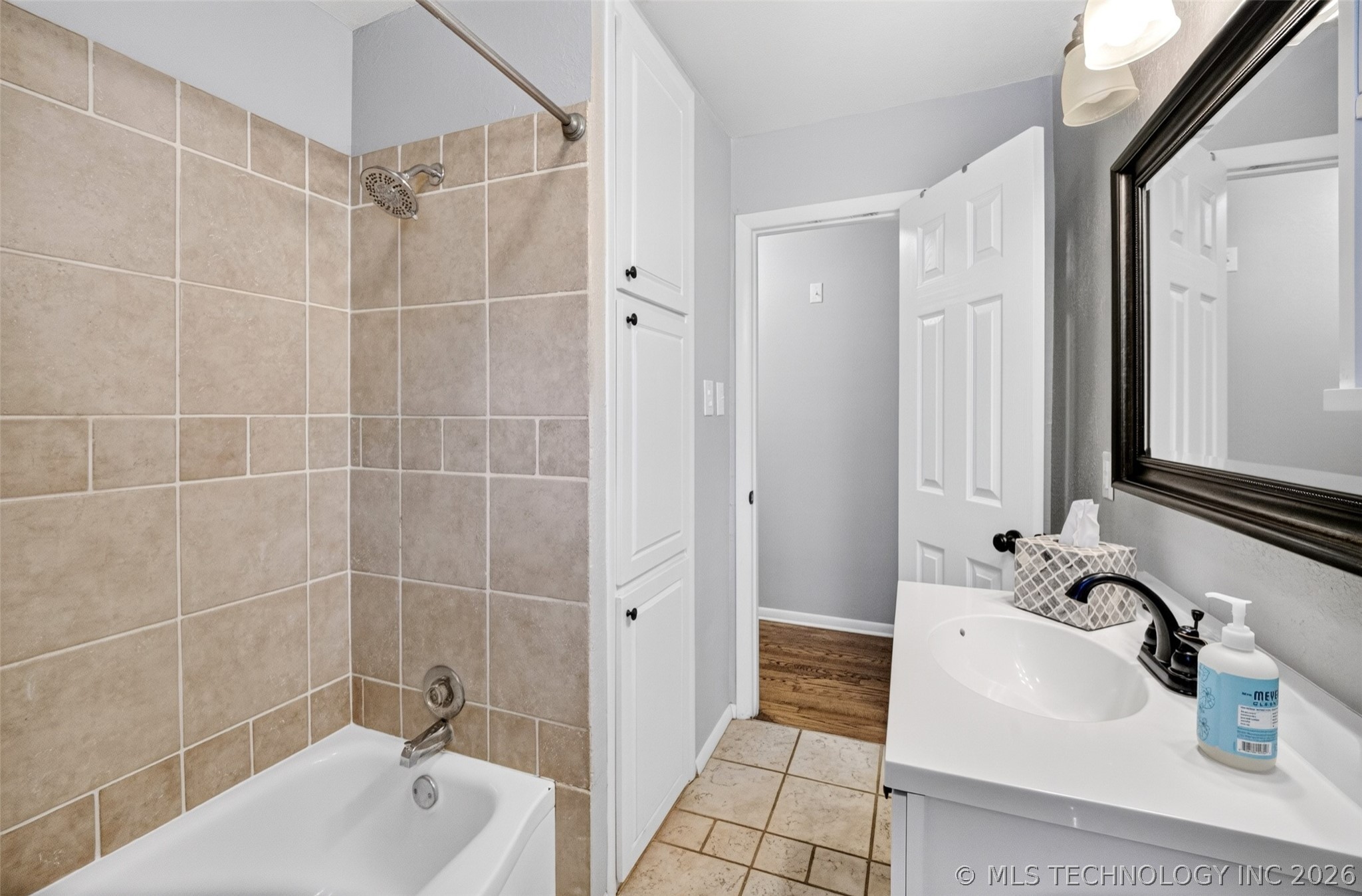 1604 Smysor Drive Bartlesville OK 74006