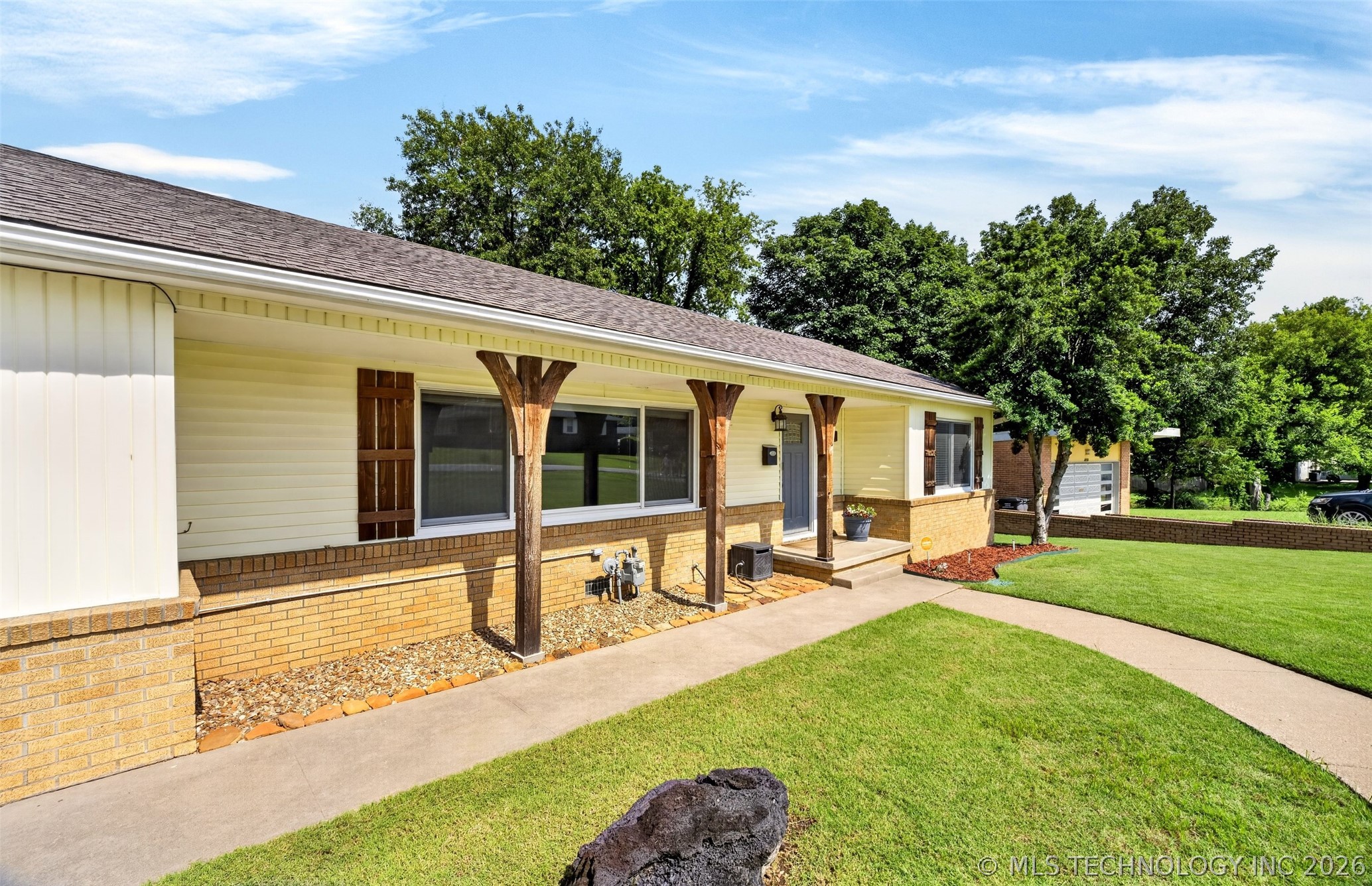 1604 Smysor Drive Bartlesville OK 74006