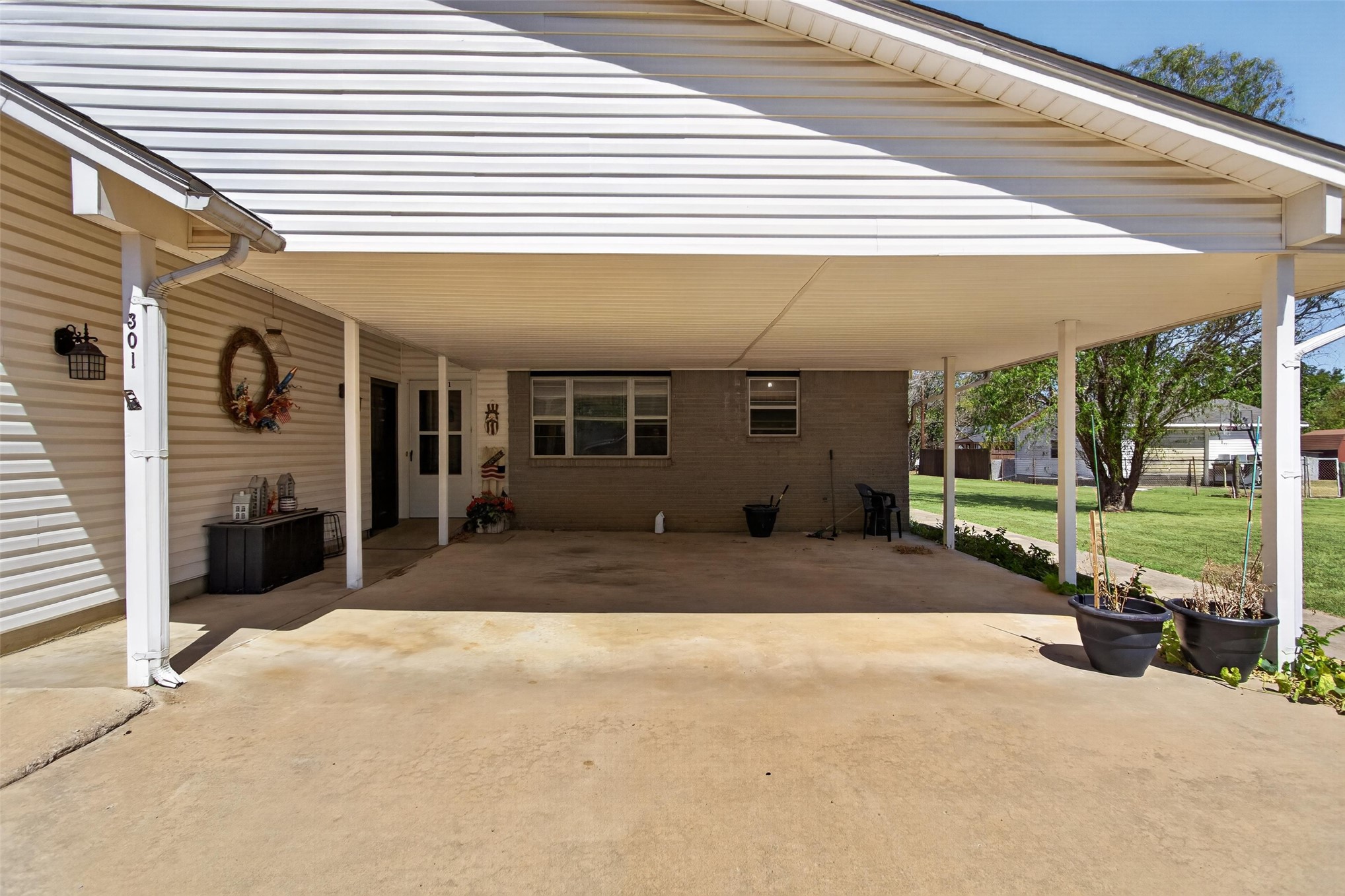 301 E Layton Street E Chelsea OK 74016
