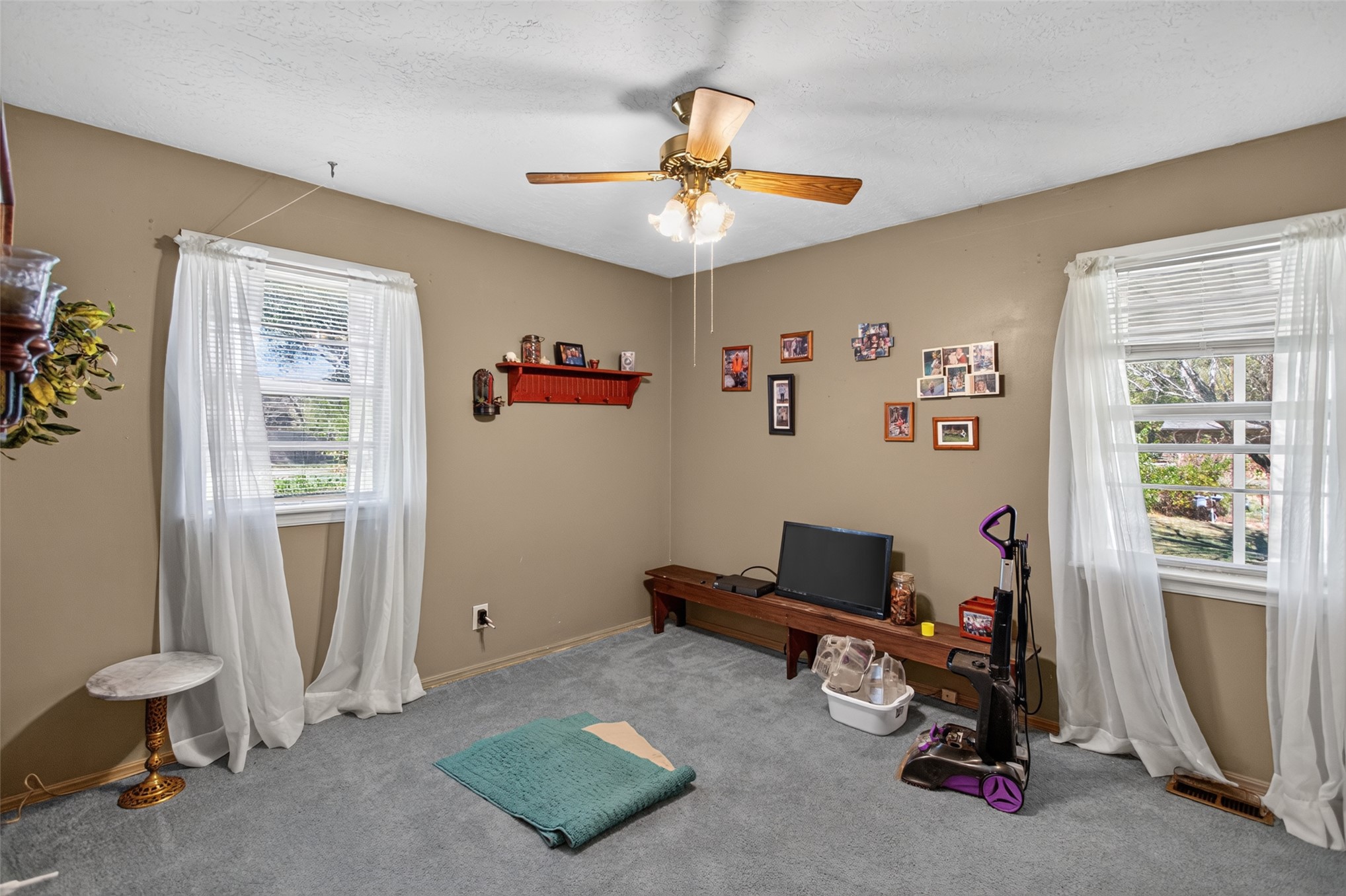 301 E Layton Street E Chelsea OK 74016