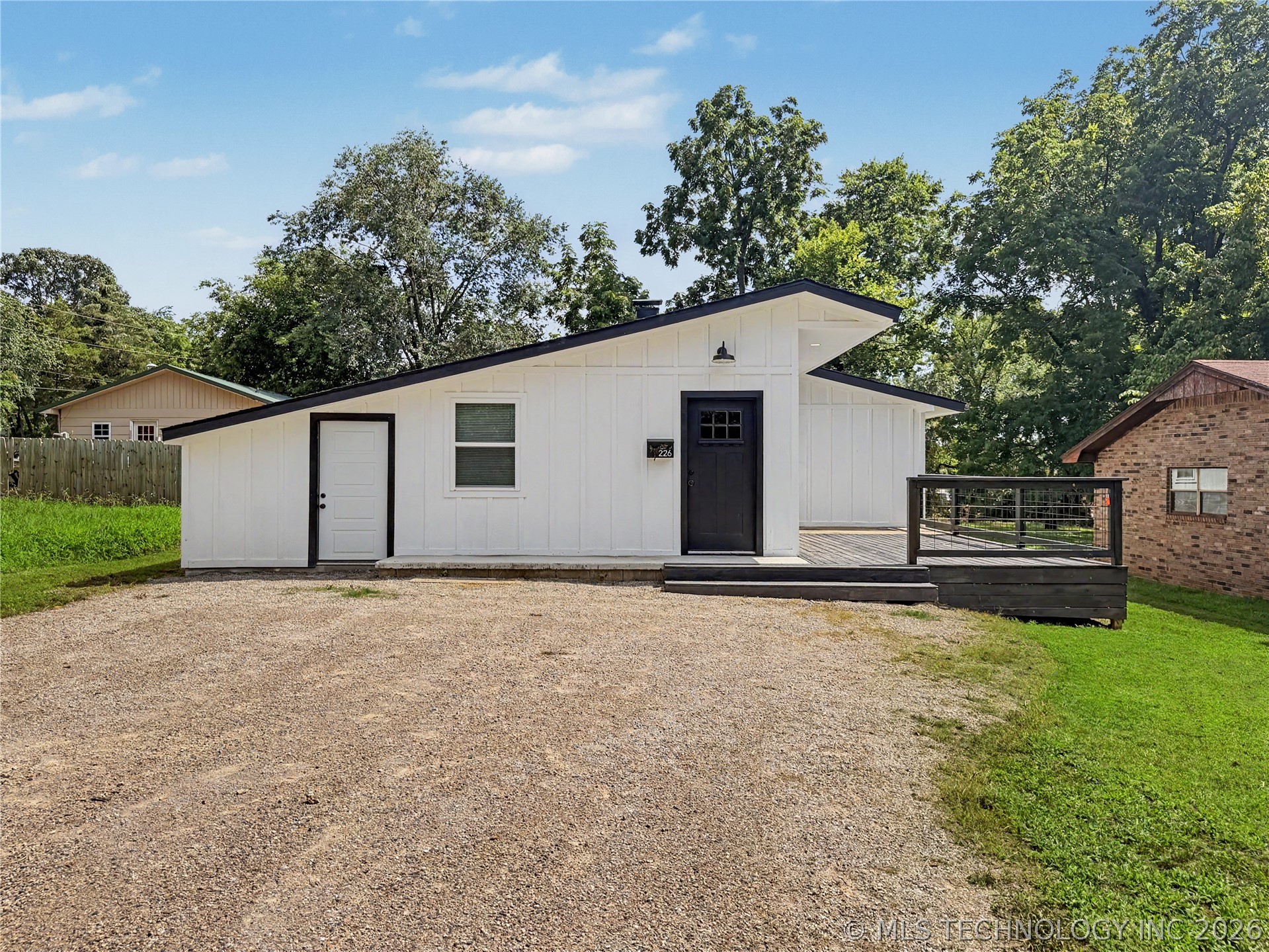 226 E Cedar Street Stilwell OK 74960