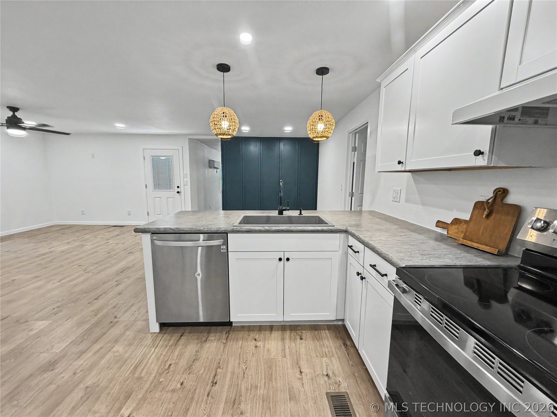 226 E Cedar Street Stilwell OK 74960
