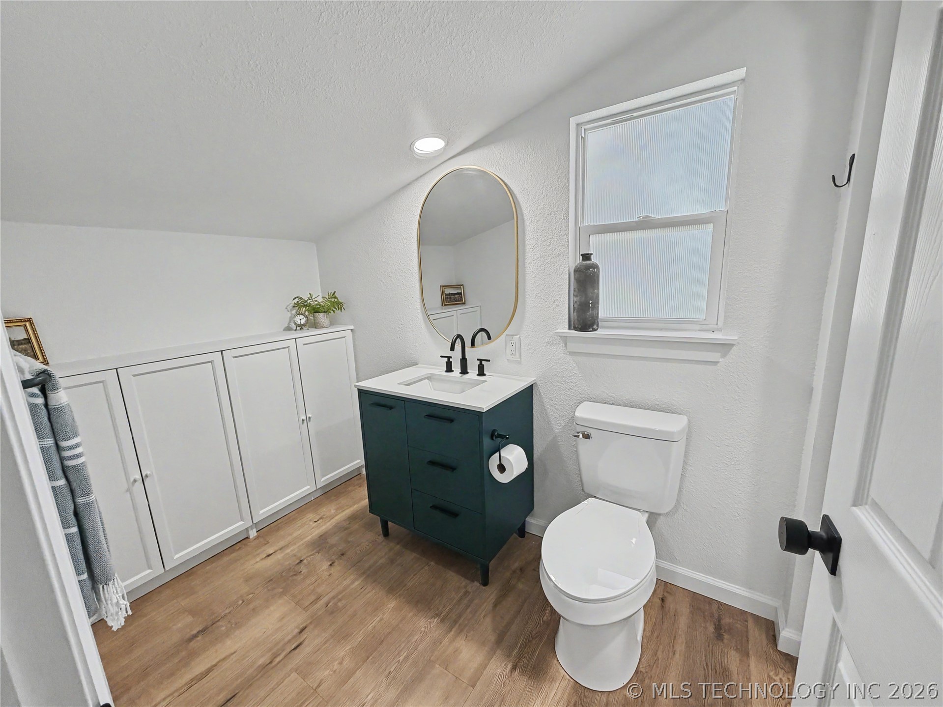 226 E Cedar Street Stilwell OK 74960