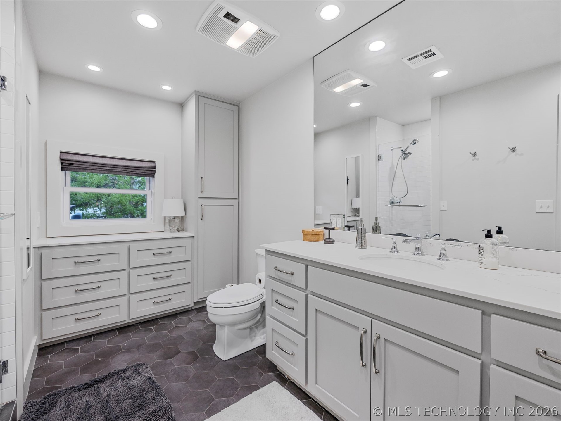 1805 W Easton Street Tulsa OK 74127