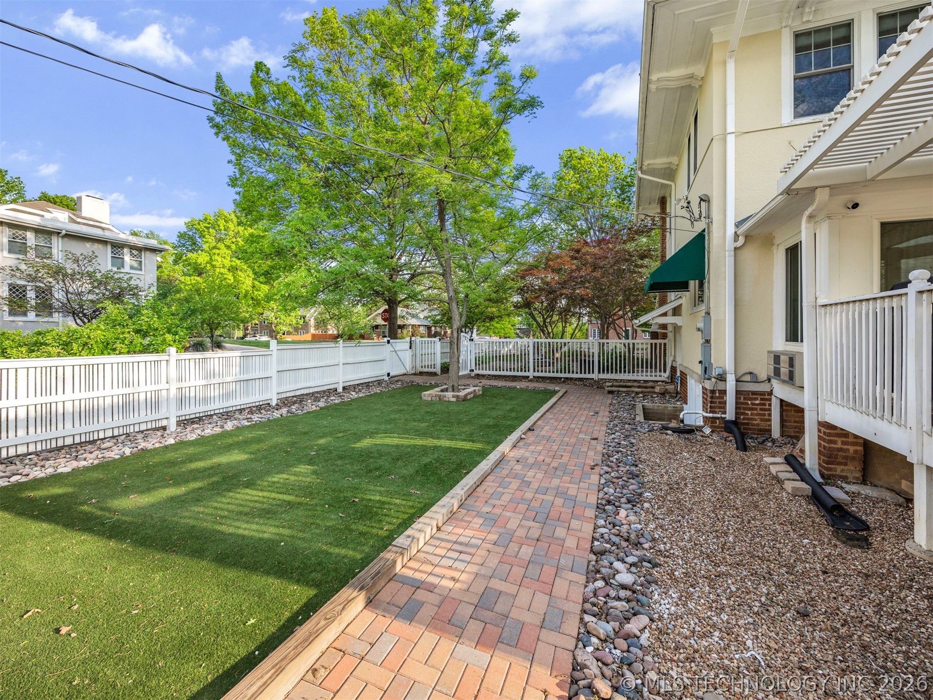 1805 W Easton Street Tulsa OK 74127