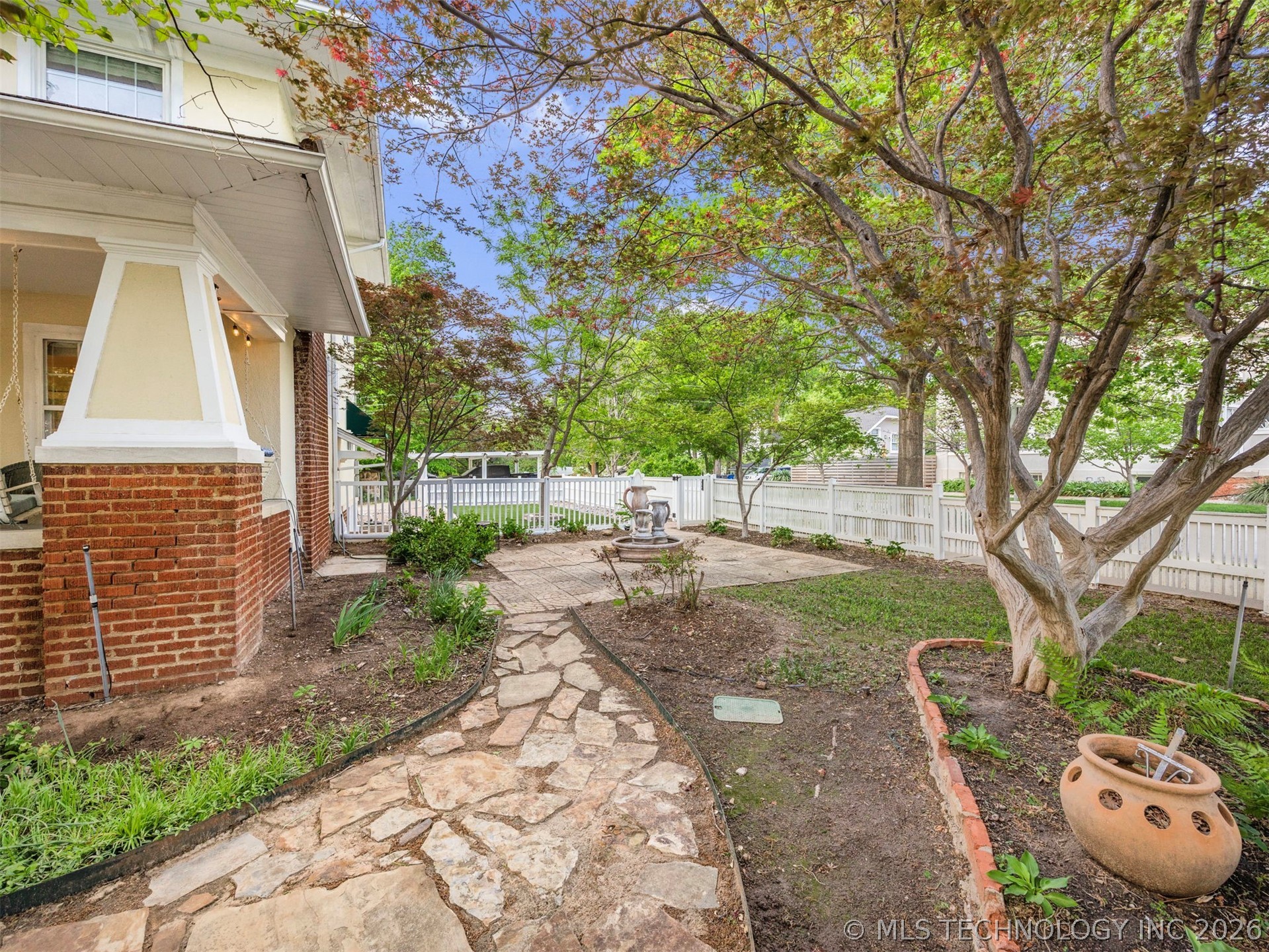 1805 W Easton Street Tulsa OK 74127