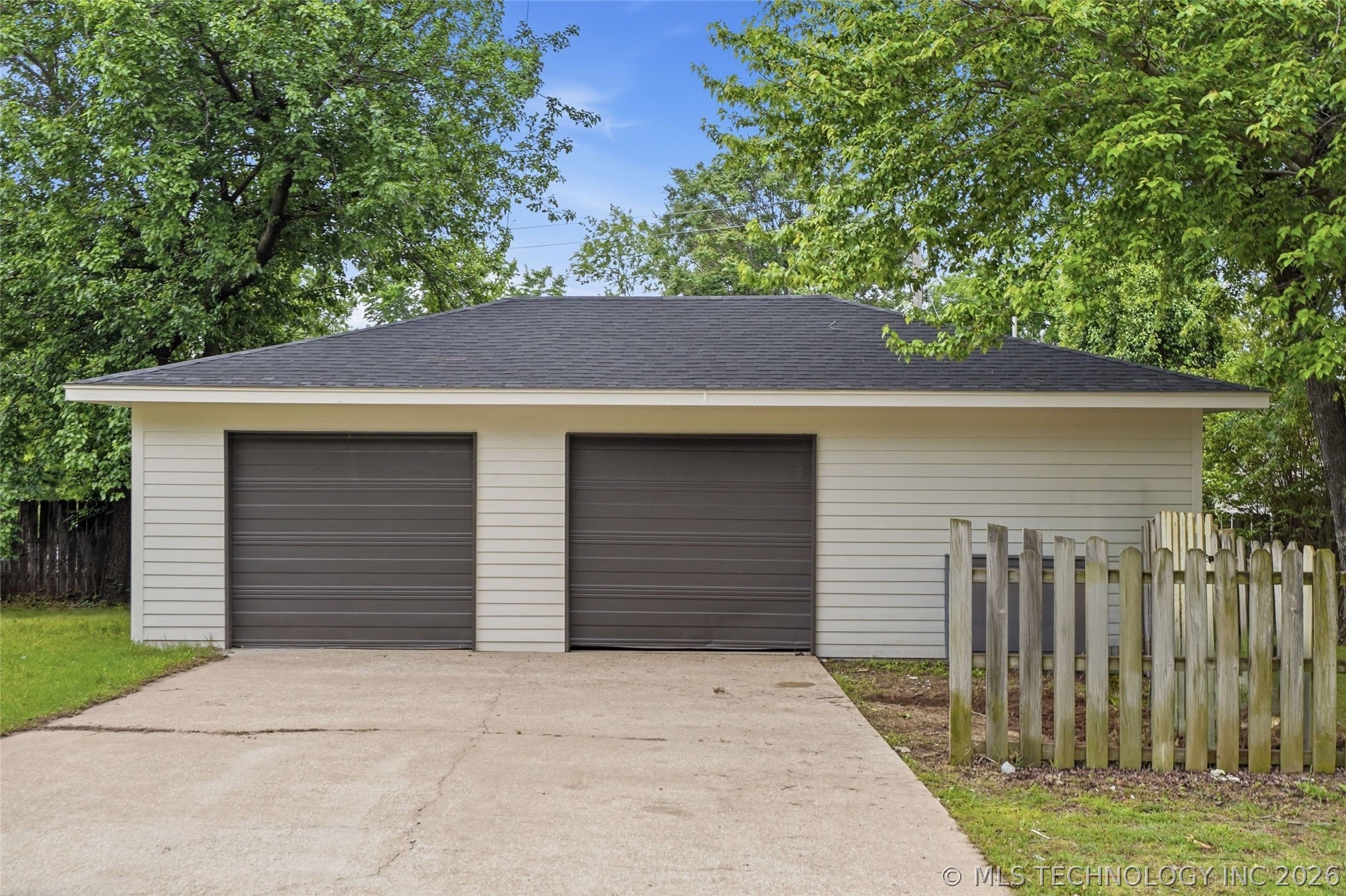 1812 W Reconciliation Way Tulsa OK 74127