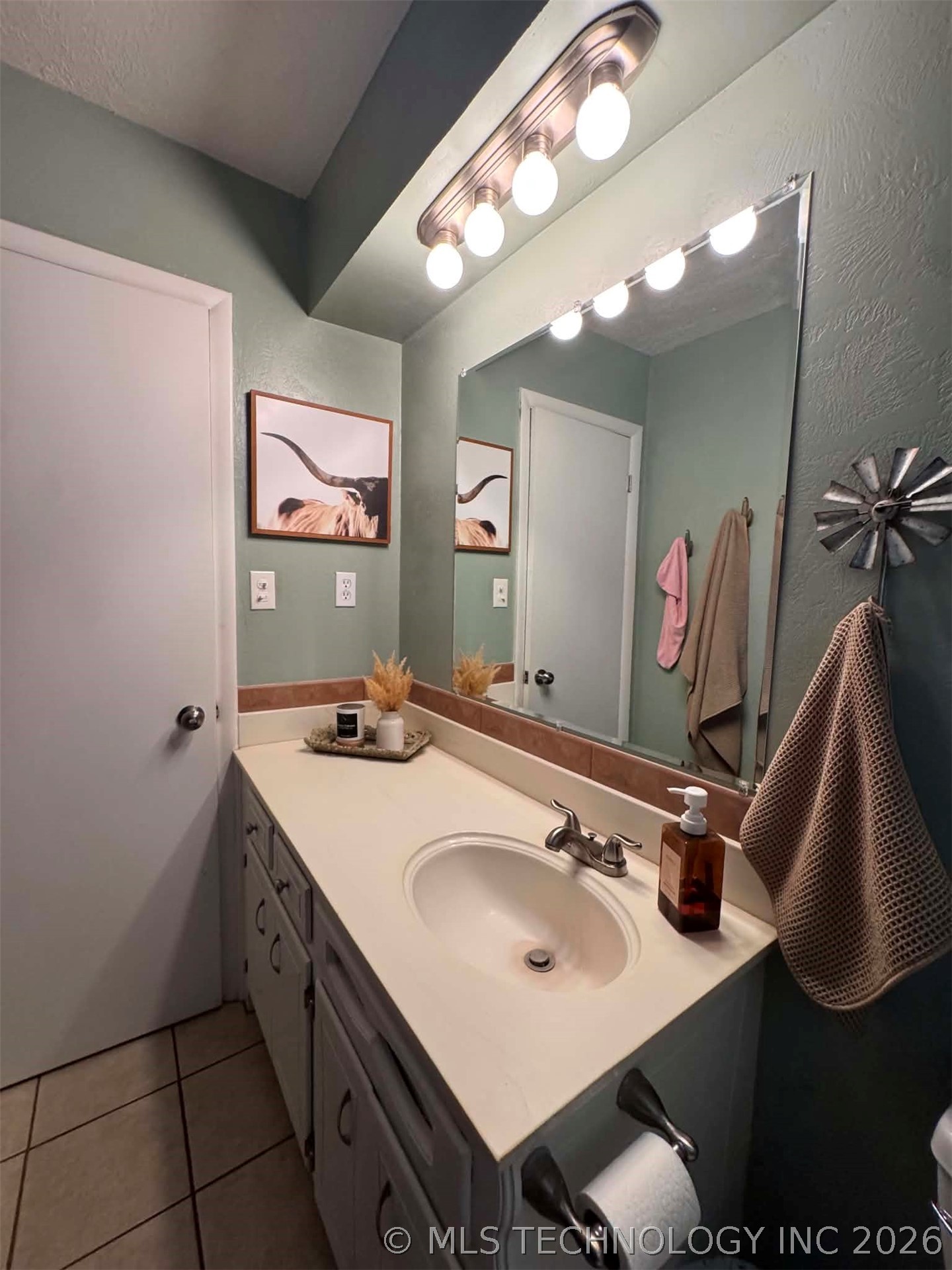 908 W 23rd Ada OK 74820