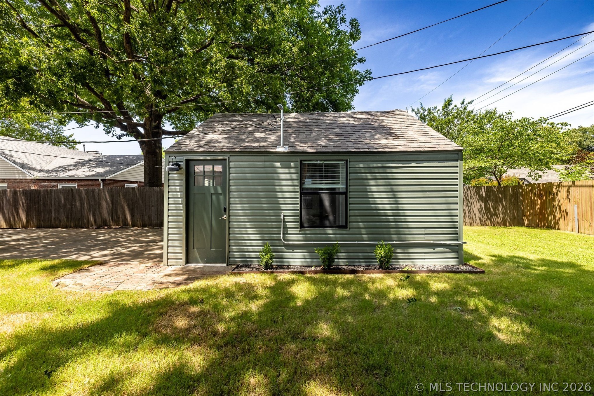 1713 S Columbia Place Tulsa OK 74104