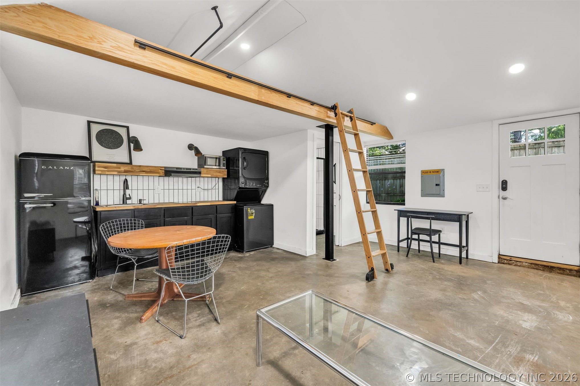 1713 S Columbia Place Tulsa OK 74104