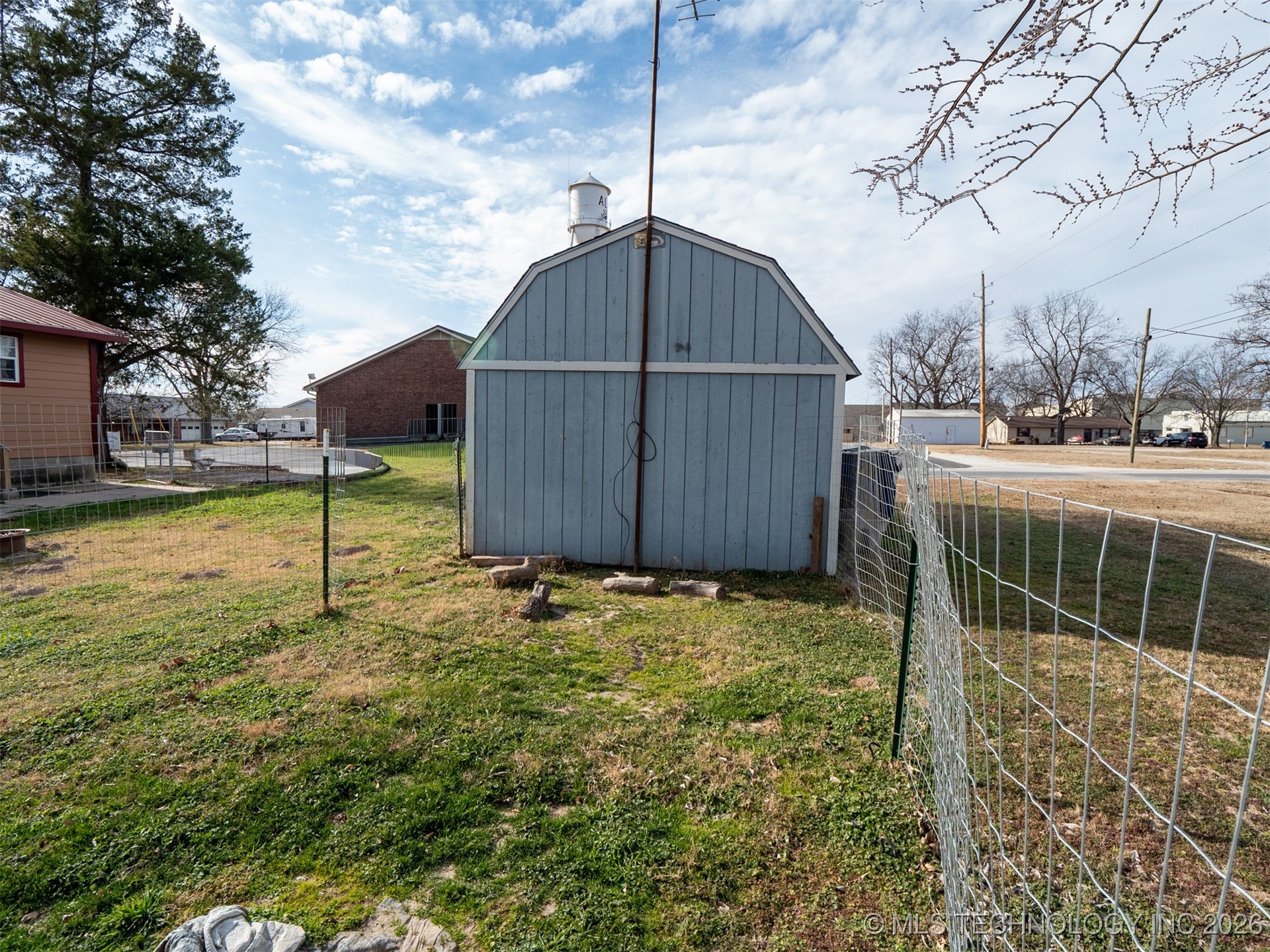 104 S Denver Allen OK 74825