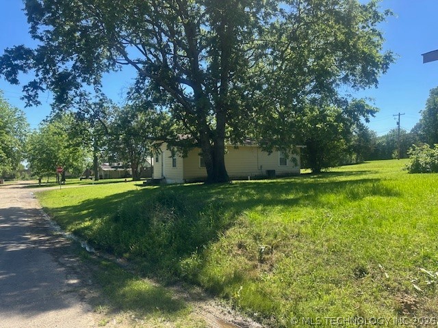 702 W Duke Street Hugo OK 74743