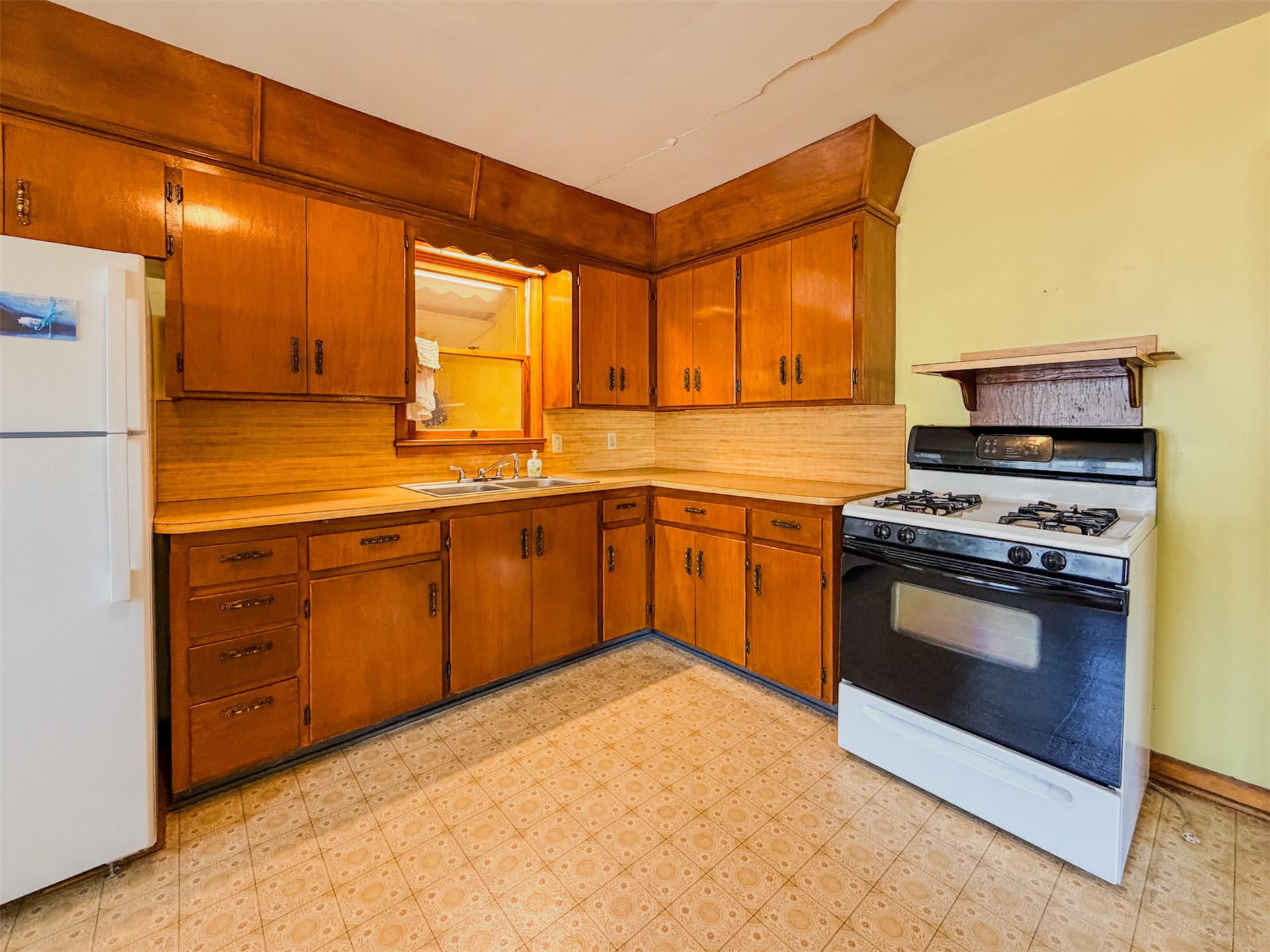 1121 W 4th Street Tahlequah OK 74464