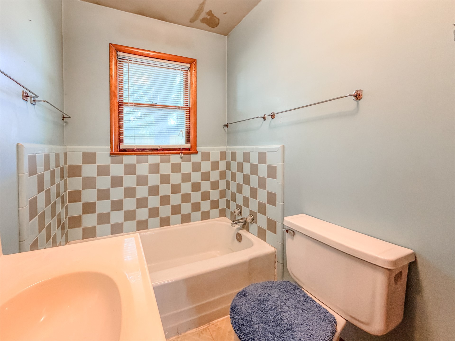 1121 W 4th Street Tahlequah OK 74464