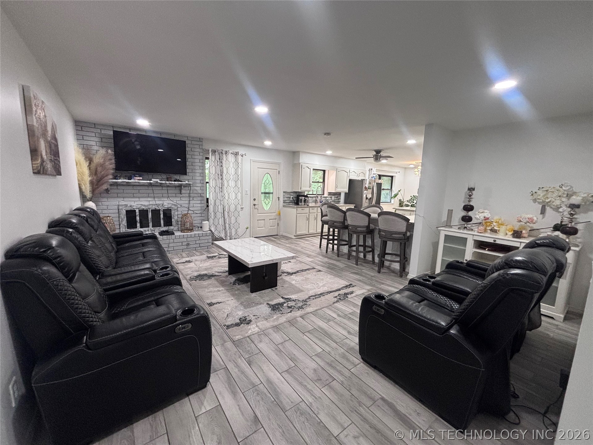 10826 E 26th Place Tulsa OK 74129