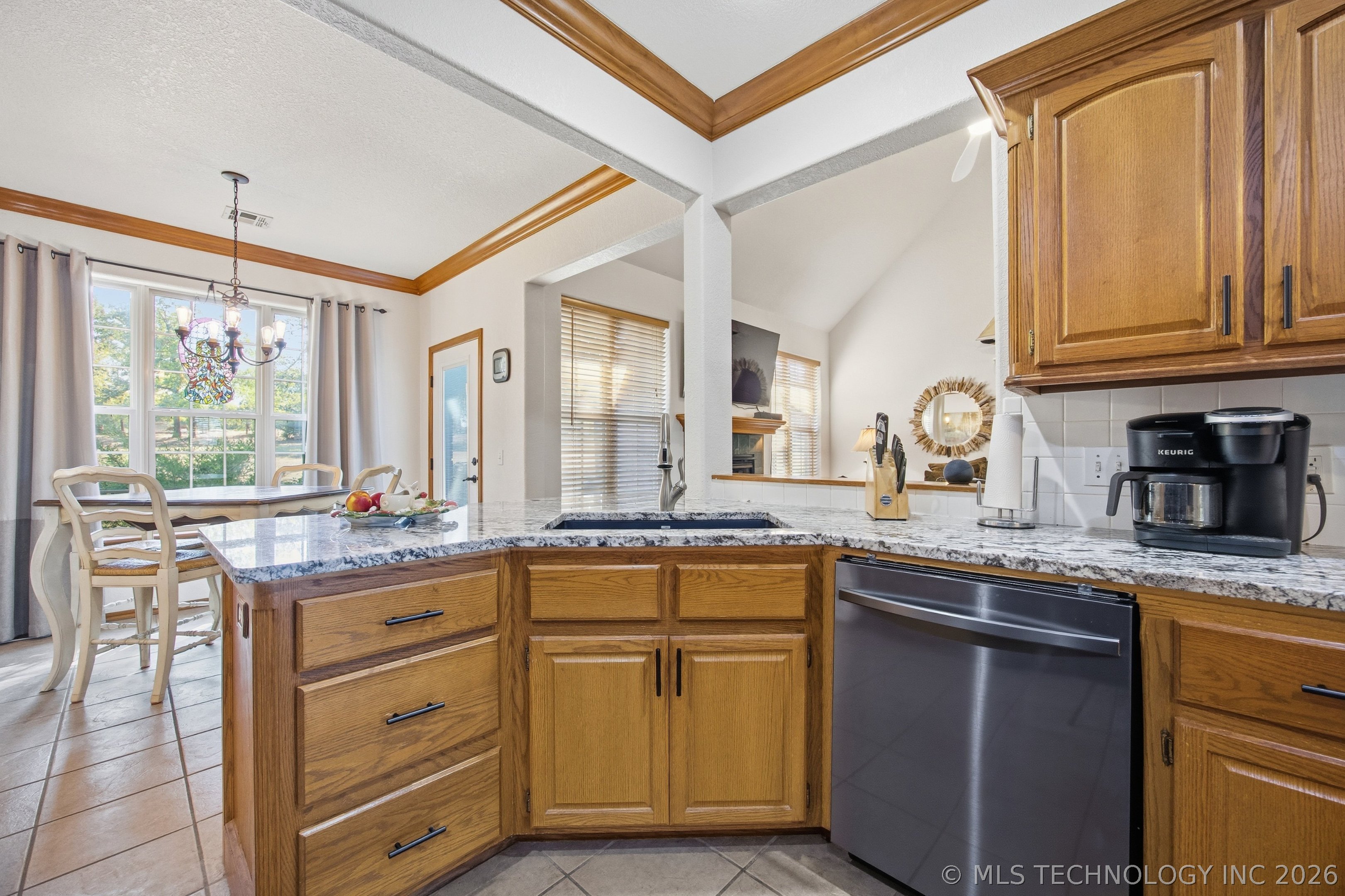 2445 Avalon Drive Eufaula OK 74432