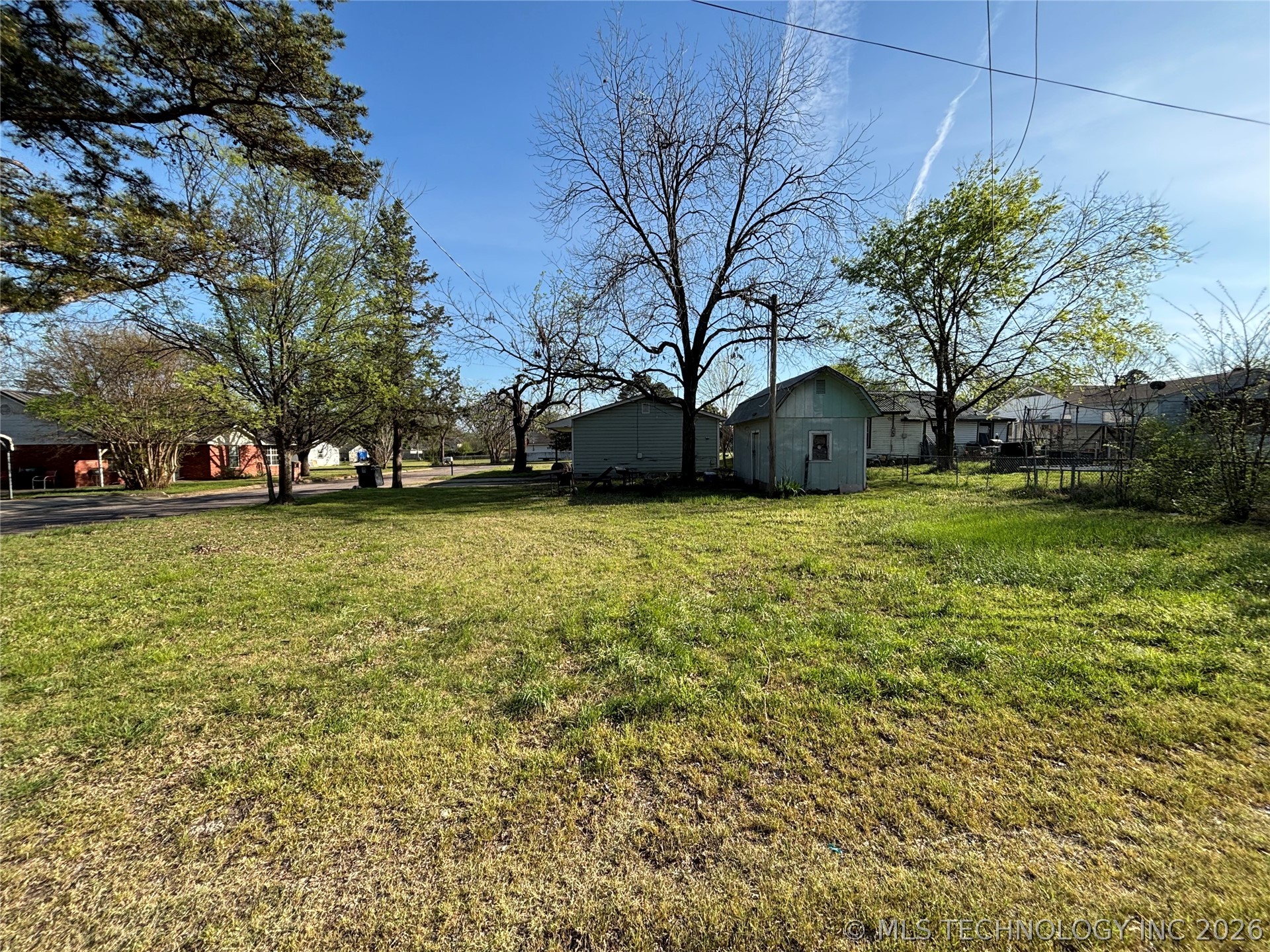 902 Roosevelt Durant OK 74701