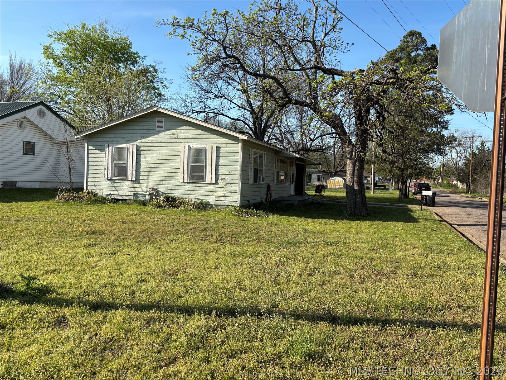 902 Roosevelt Durant OK 74701