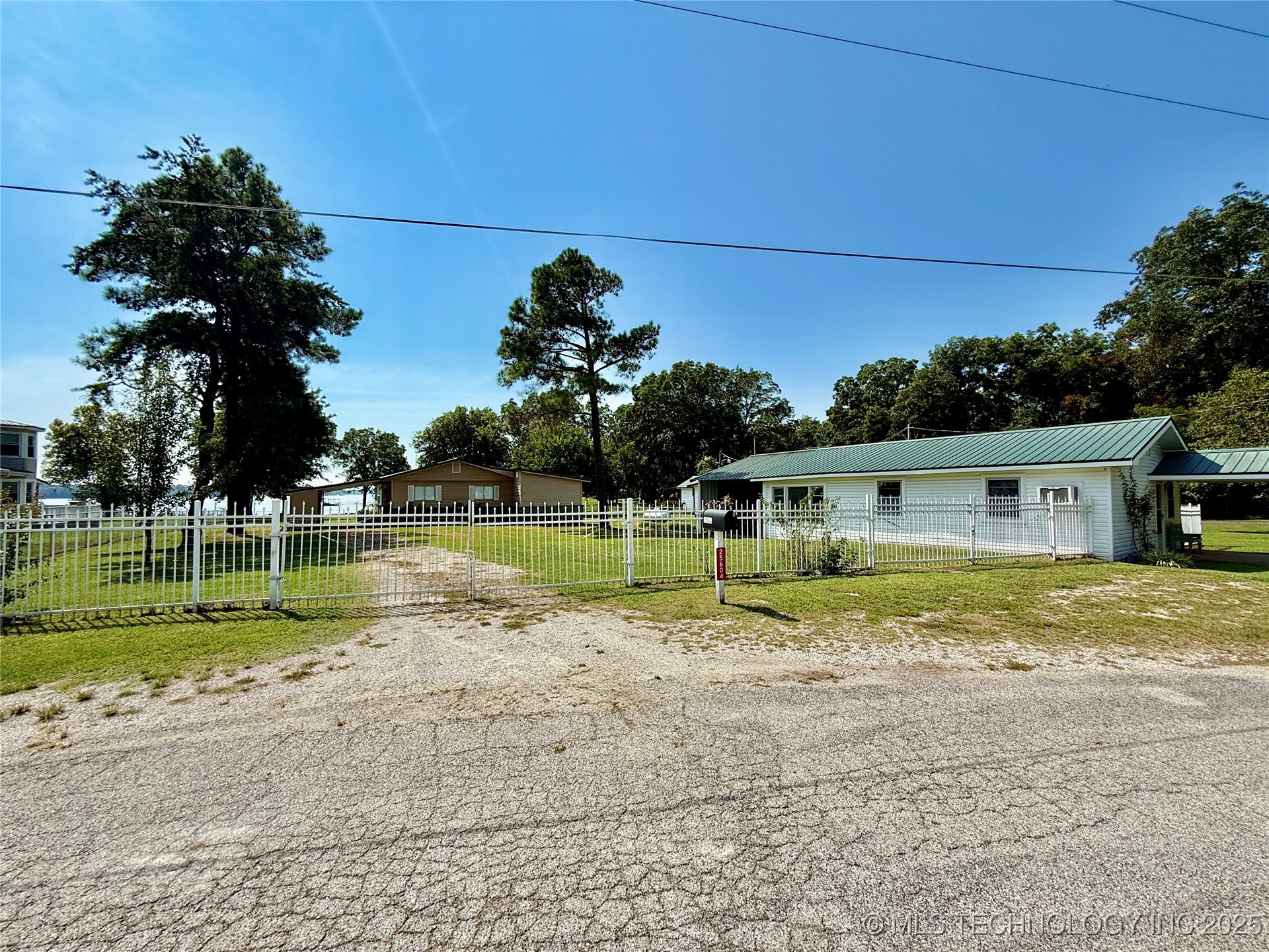 25604 S 608 Grove OK 74344